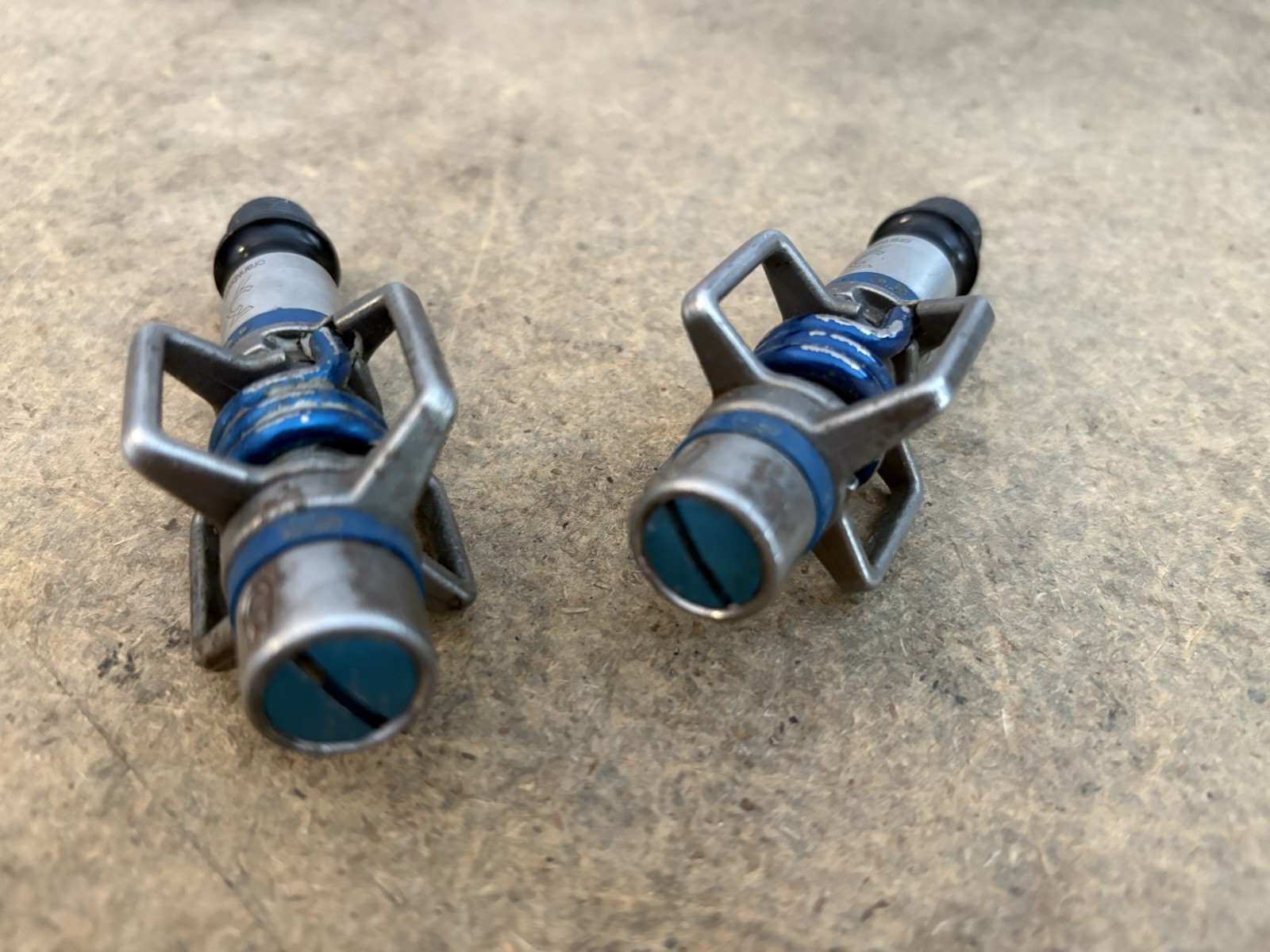 Crankbrothers Eggbeater 3 Mountain Bike Clip-In Bike Pedals – Blue