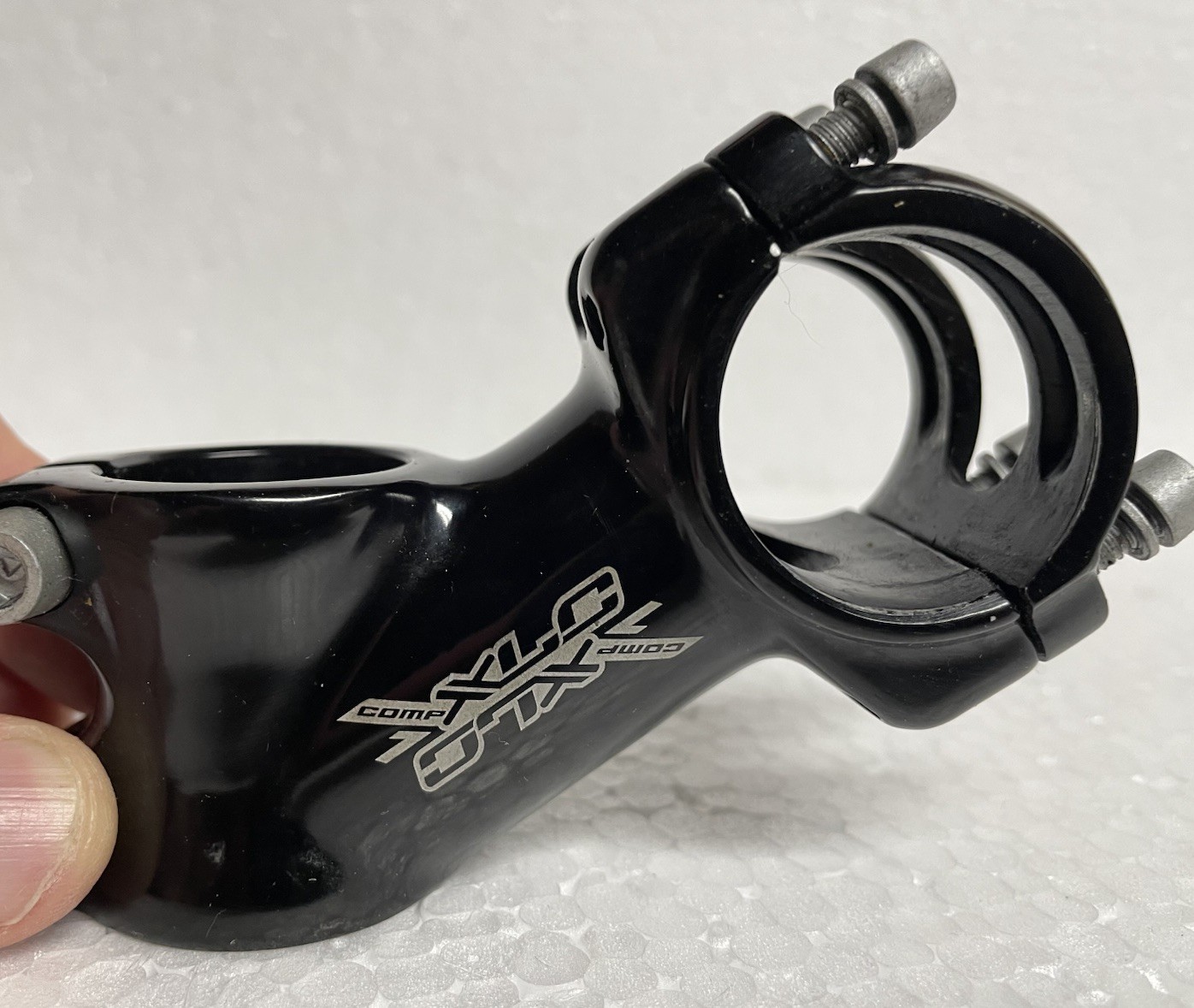 Black XL-C Comp Aluminum 55mm x 31.8mm x 45 Degree x 1-1/8″ Threadless Stem Used