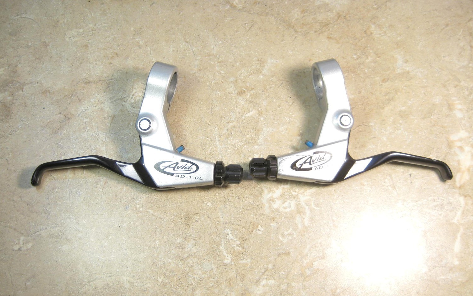 Avid AD-1.0L Mountain Bike Brake Levers Set 22.2mm 90’s MTB Hybrid