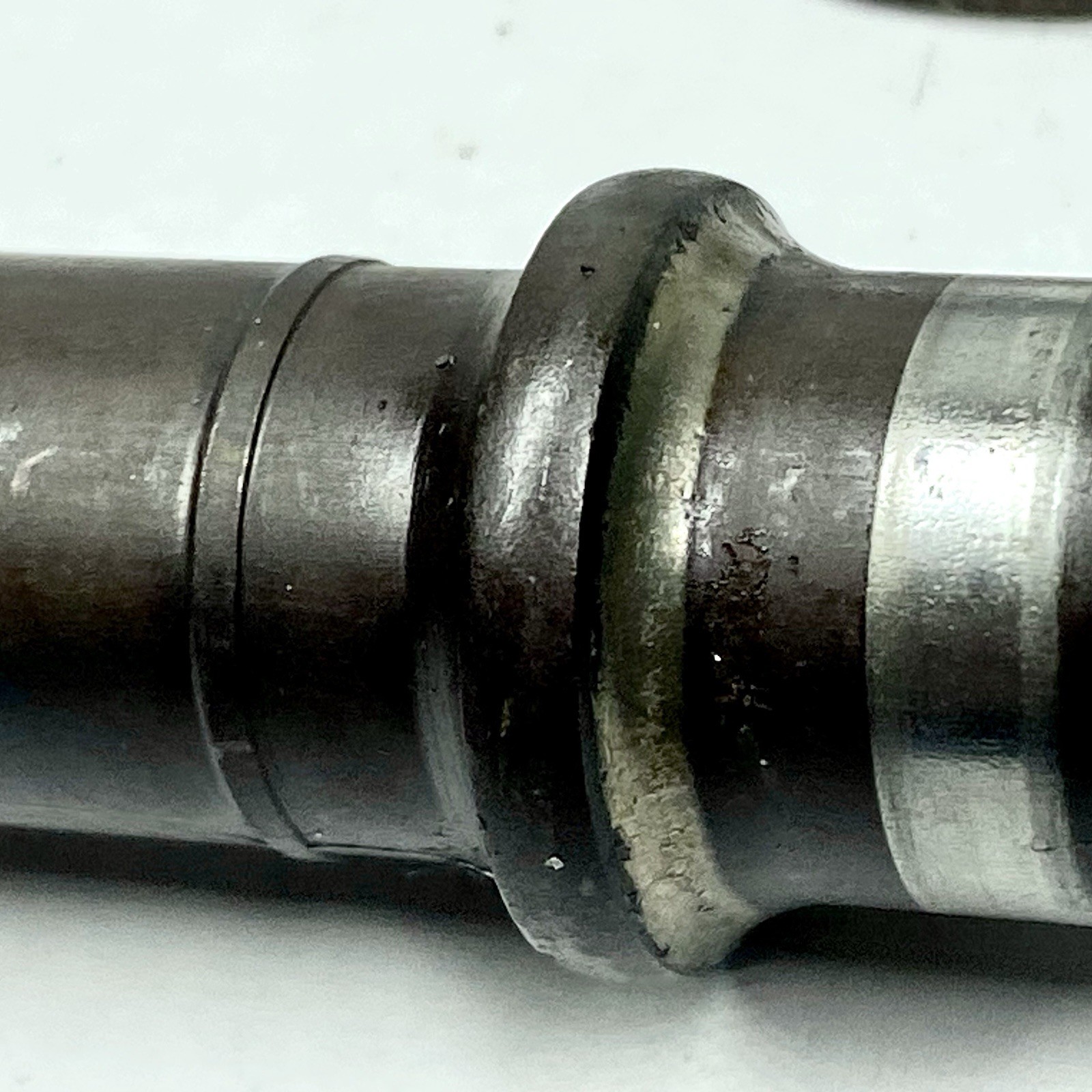 SUGINO / SR SAKAE BOTTOM BRACKET 68-113 MM BSA