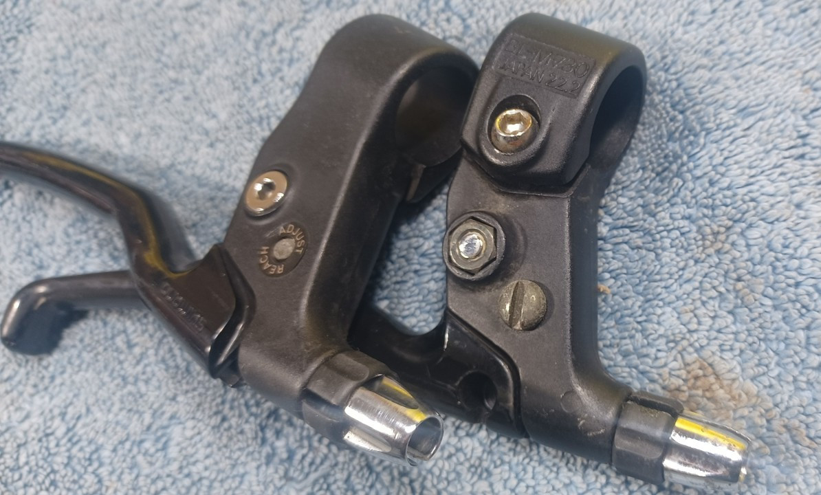 vintage, Shimano Deore XT 4-Finger Long Mountain Bicycle Brake Levers, BL-M730