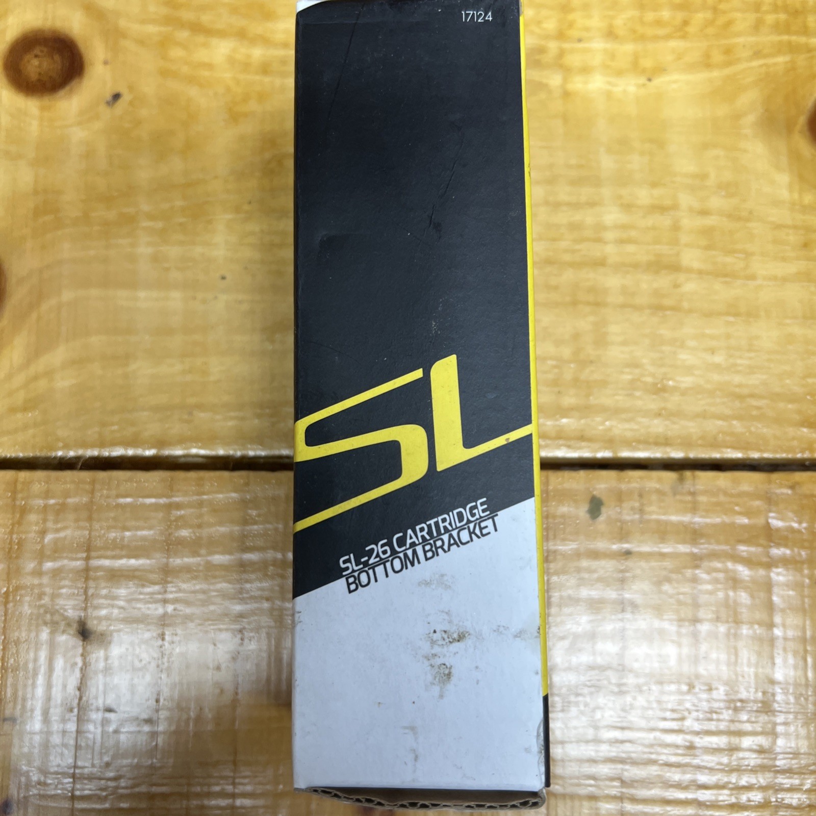 Sunlite SL-26 Square Taper JIS (68×113.5mm) Sealed Bearings Bottom Bracket