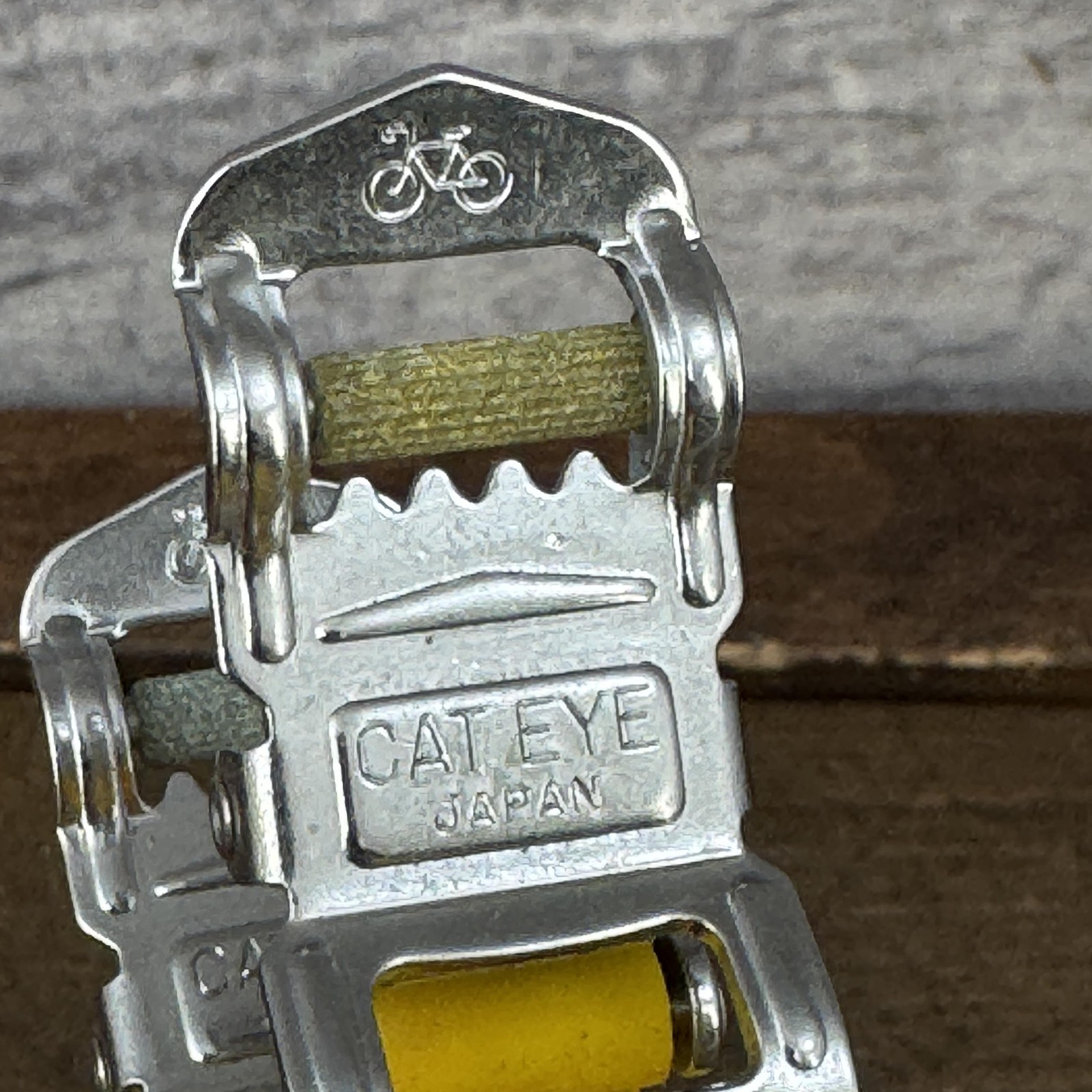 Vintage CatEye Toe Clips Straps Pair Yellow NOS 95g Road Mountain Bike Japan