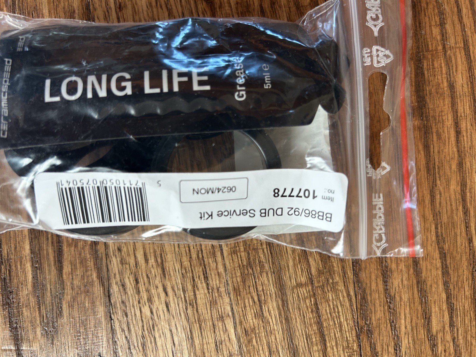 New CERAMICSPEED BB86/92 Dub Service Kit Includes Long Life & All Around Grease