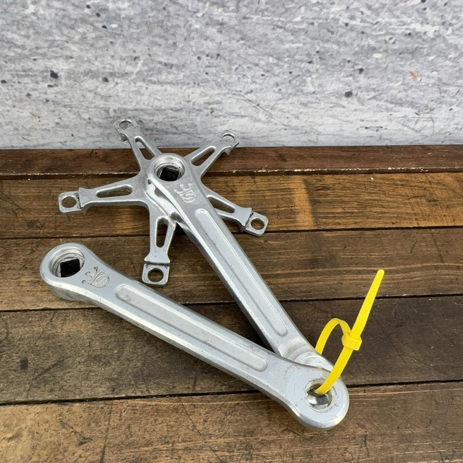 Vintage Sugino Mighty Crank Set 171 Mm 144 BCD S-Crown BMX 70s 80s Alloy Cranks