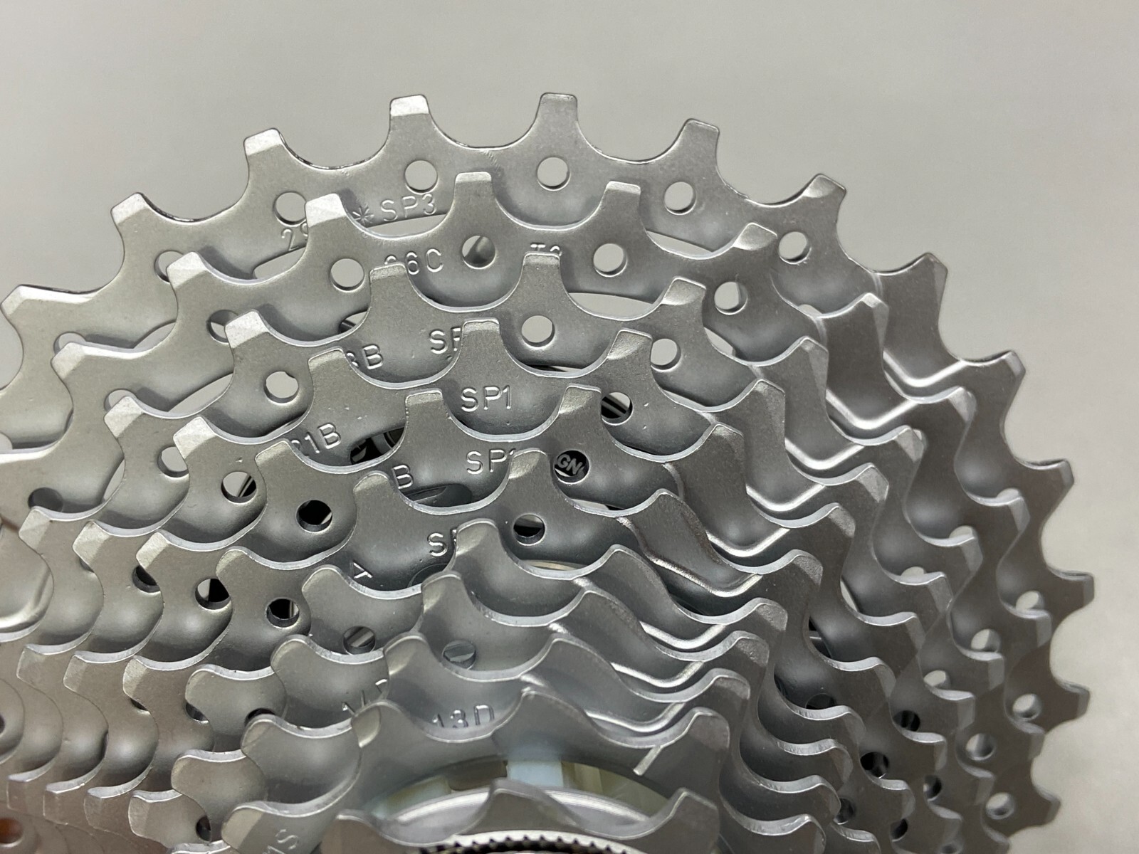 Campagnolo 11-Speed Road Cassette Sprocket (11-25T/27T/29T/32T , 12-27T)
