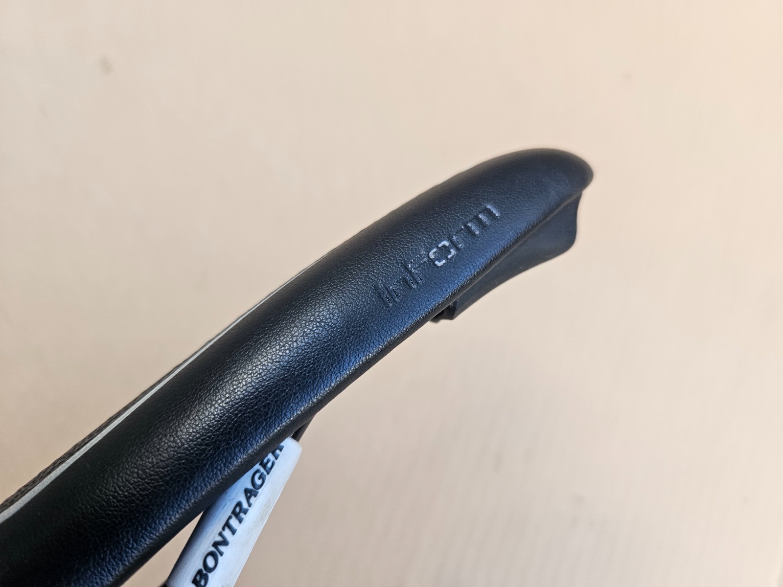 Bontrager Race Lite RL Inform Road Bike Saddle Black Hollow SS Rails