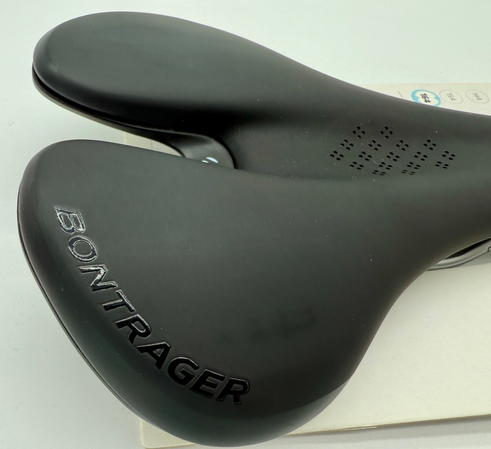 Bontrager Yatra Comp Women’s Saddle 164mm Black CrMo Rails Posture 3 New Old Sto