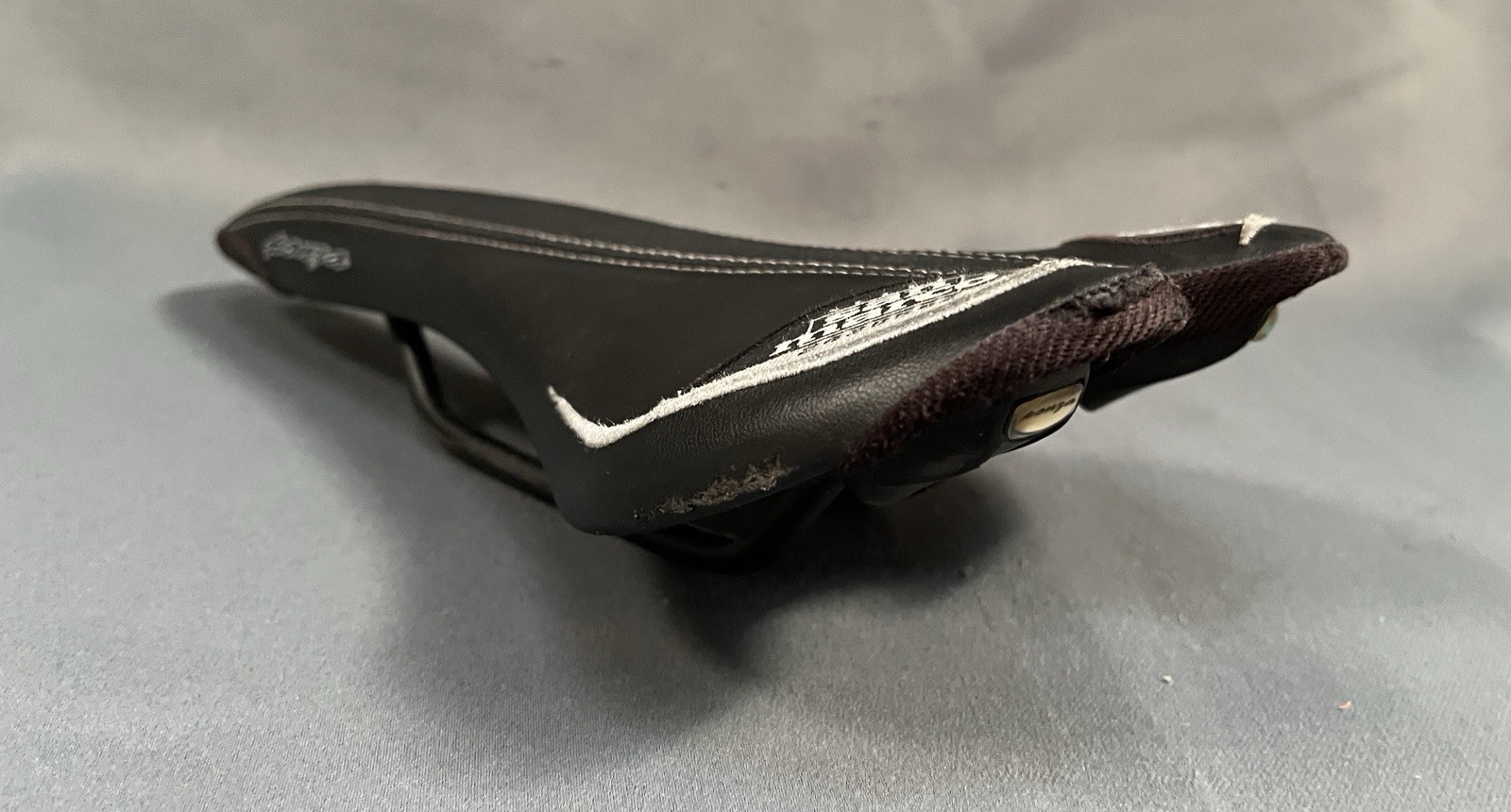 Selle San Marco Island Ponza Bike Saddle Black Steel Rails 130x275mm Road MTB