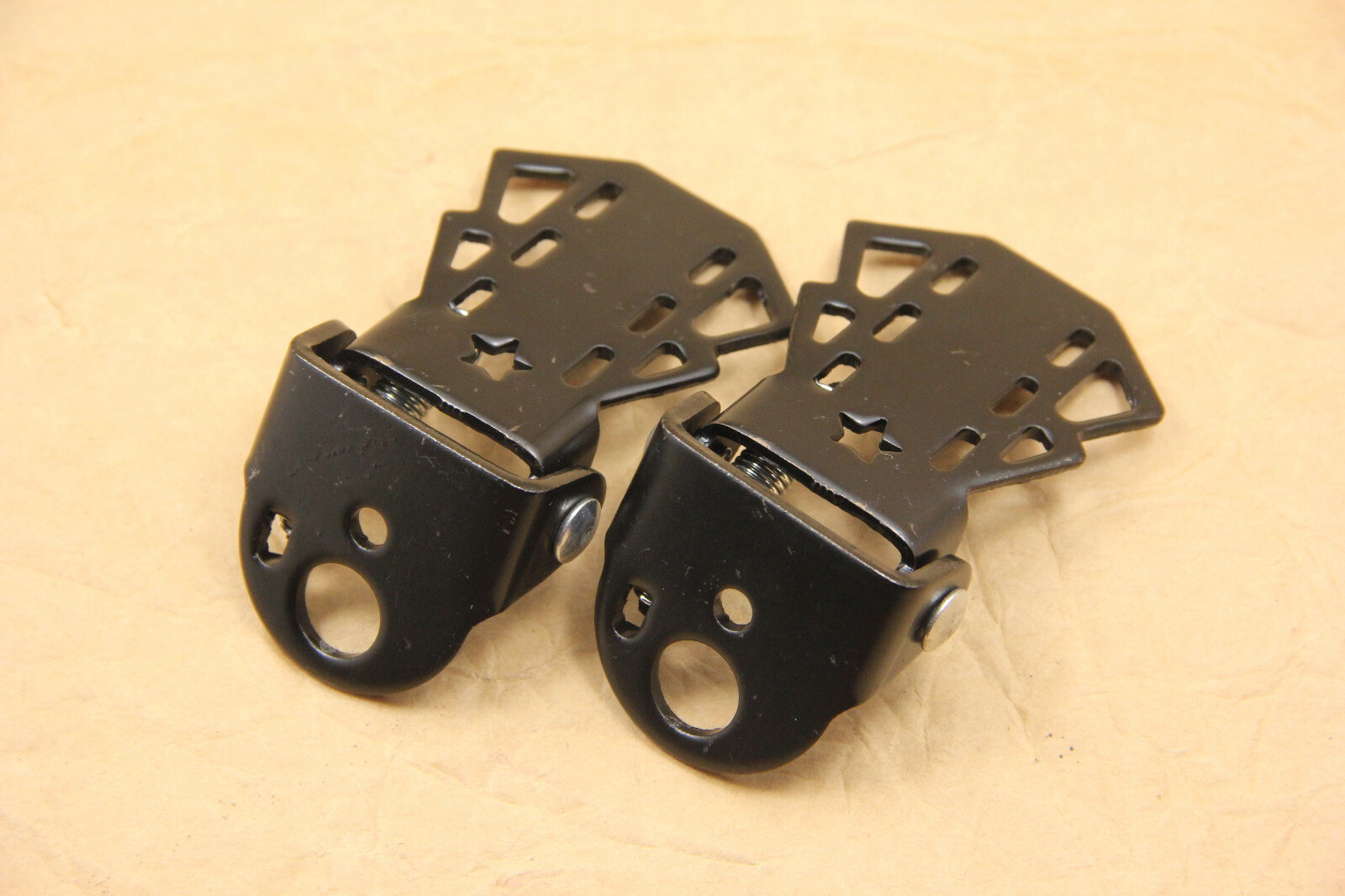 Bike Bicycle Foot Pegs Foot Board Foot Pads Iron Black