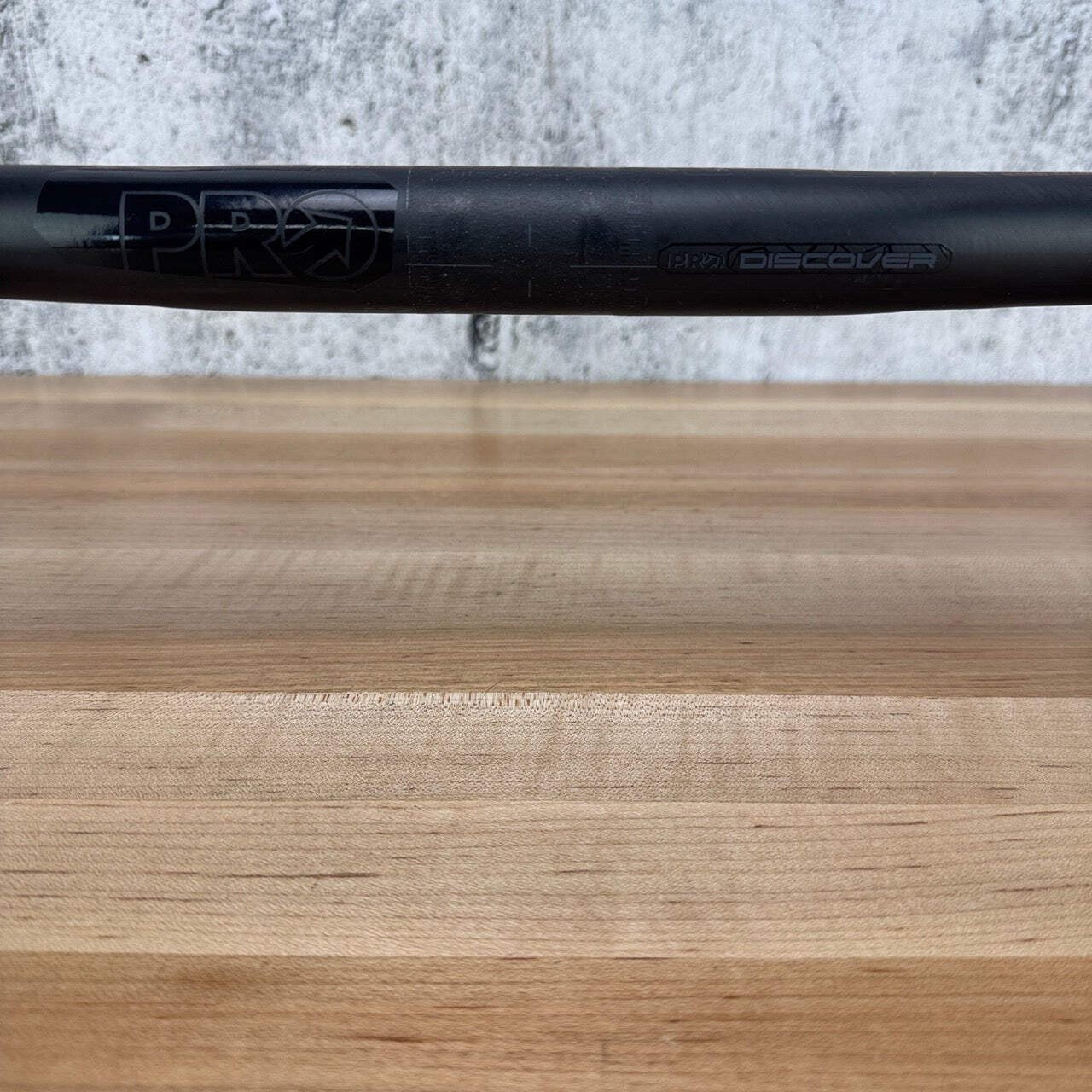 Ridden Once! Shimano PRO Discover 20 Carbon 31.8mm 40cm 20º Flare Handlebar 202g