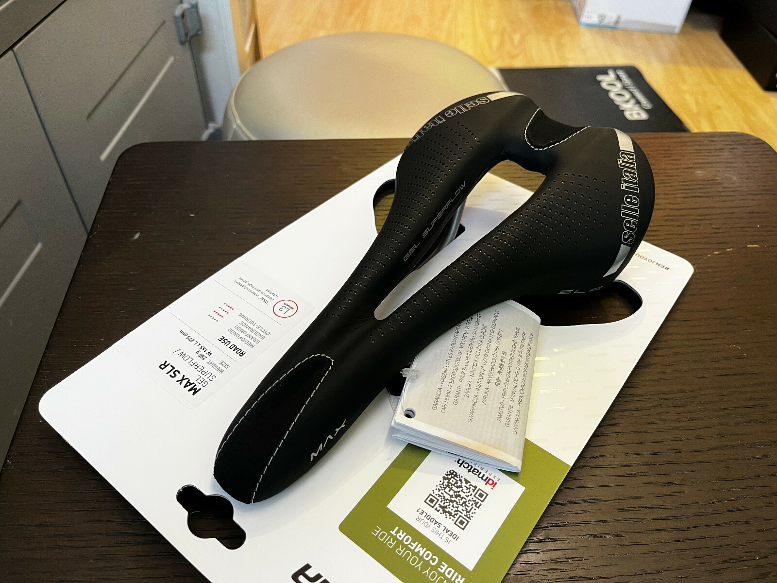 Selle Italia Max SLR Gel Superflow 145x275mm L3 Ti316 Rail Road Saddle (Black)
