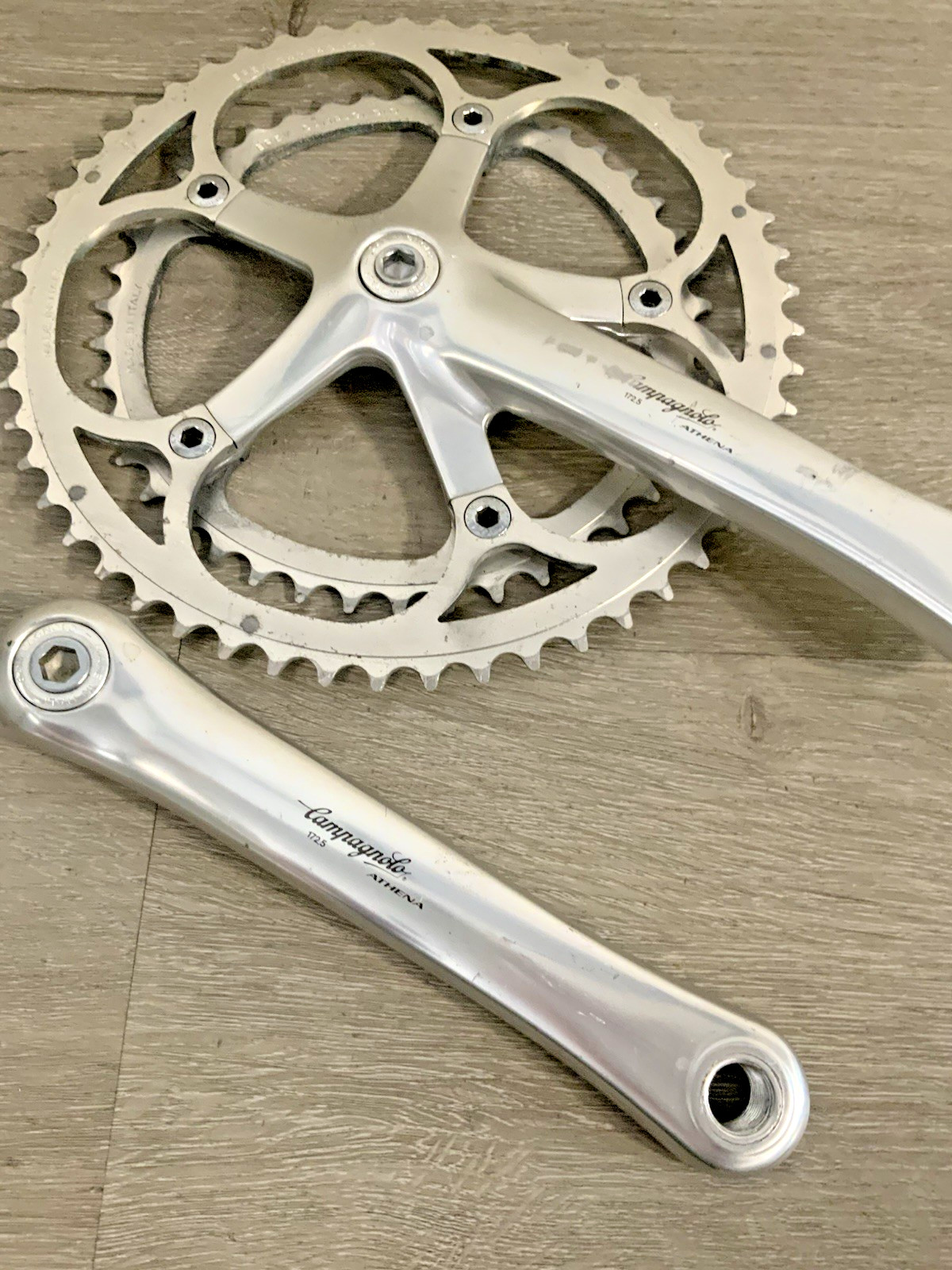 CAMPAGNOLO VELOCE CRANKSET DOUBLE 172.5 MM ARMS 53-39 TOOTH 9 OR 10 SPEED
