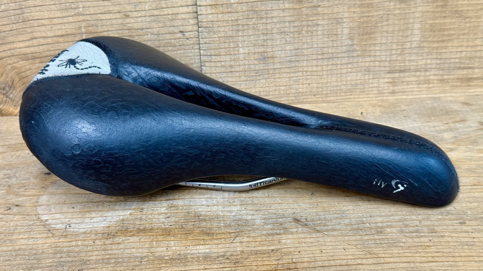 Terry Fly Gel Cutaway Leather Seat / Saddle Titanium Rails