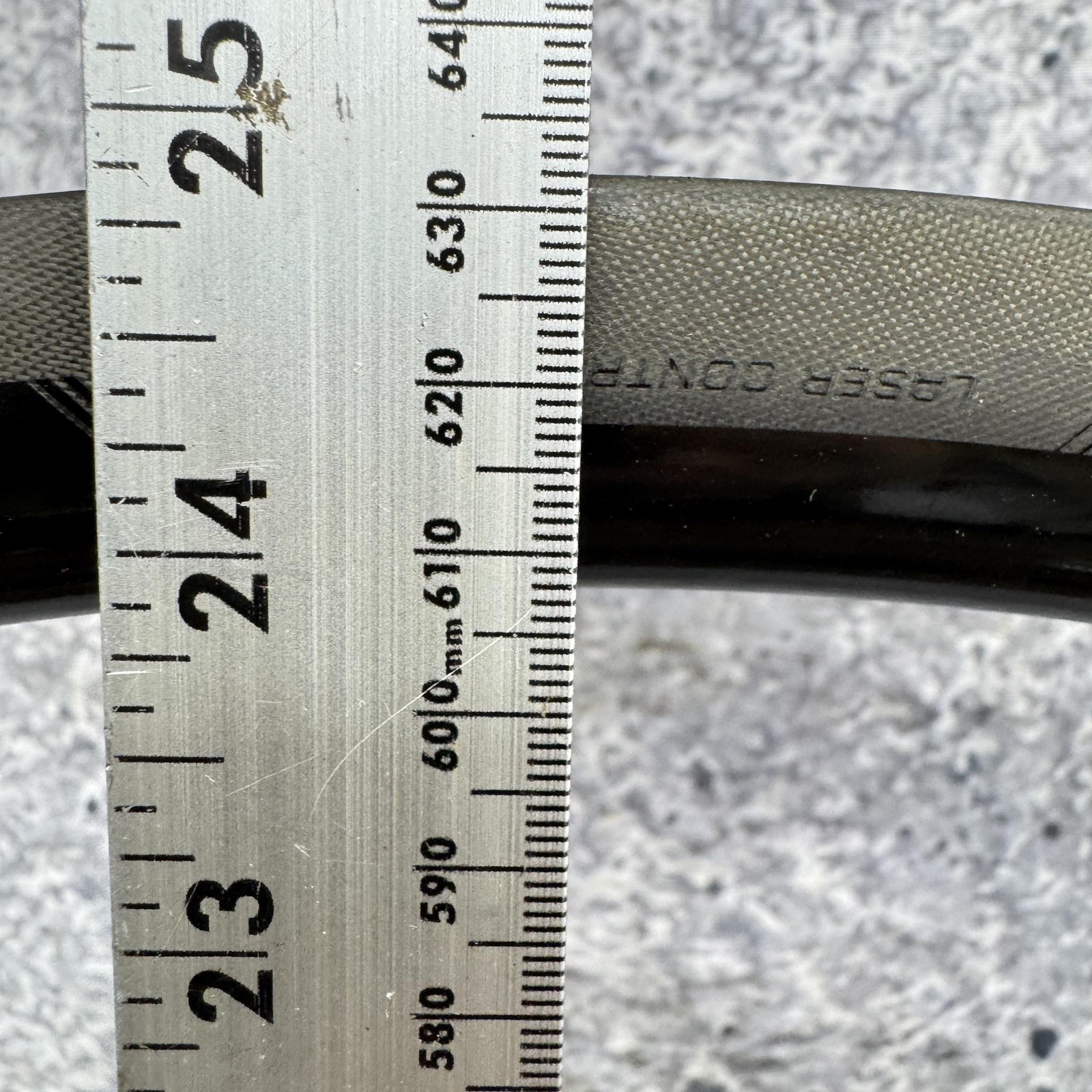 Bontrager Aeolus Laser Control Track 700c Carbon Clincher Rim 18 Hole Aero