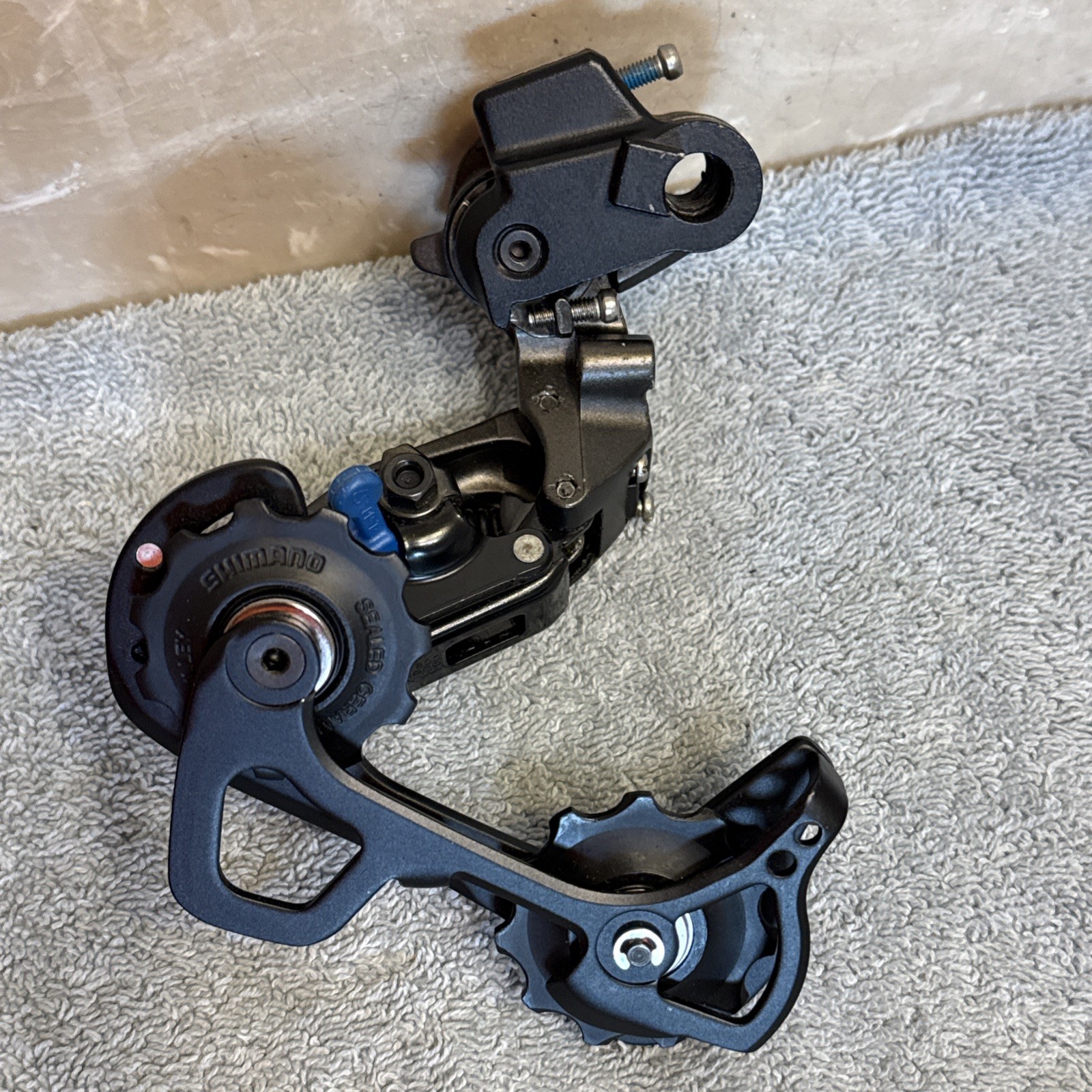Shimano Saint RD-M800 GS Rear Derailleur 9 Speed Rapid Rise Axle Mount