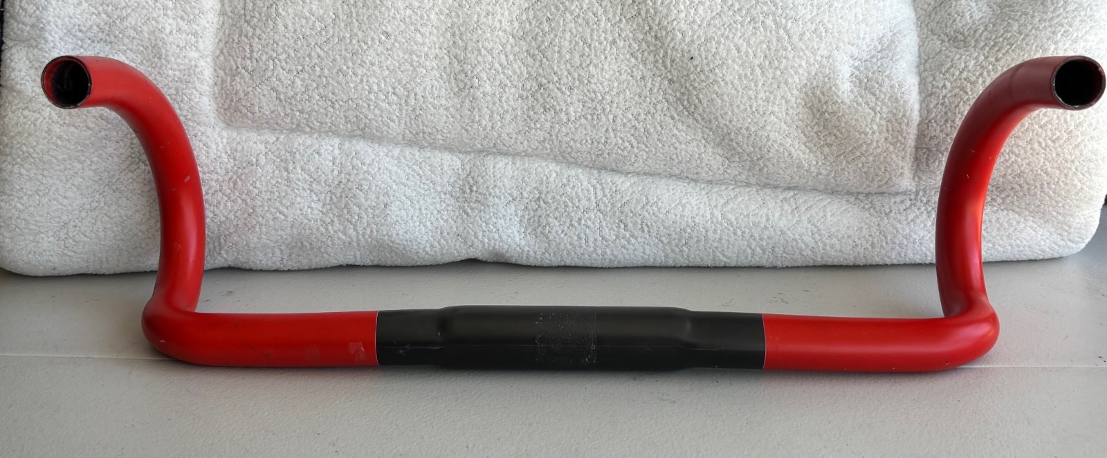 Easton EC90 Equipe SLX Carbon Handlebar 44 cm width x 31.8 mm clamp