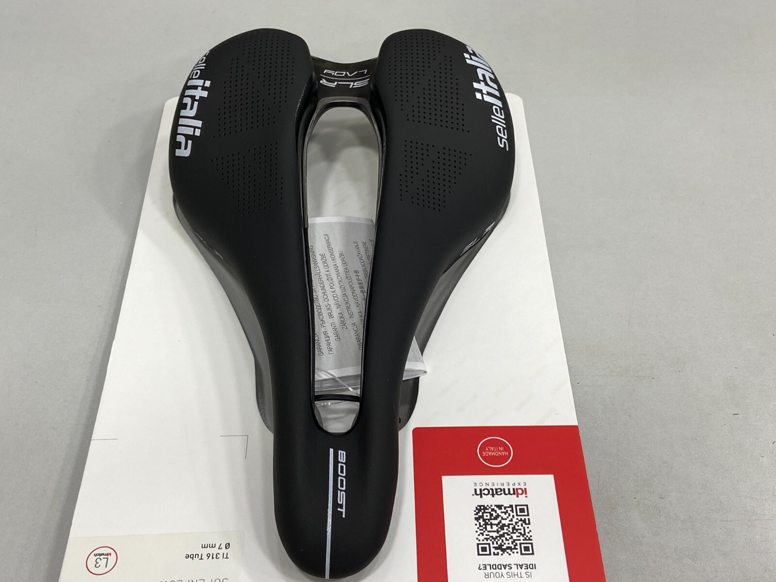 Selle Italia SLR Boost Lady Superflow L3 (145x248mm) TI 316 Rail Saddle (Black)