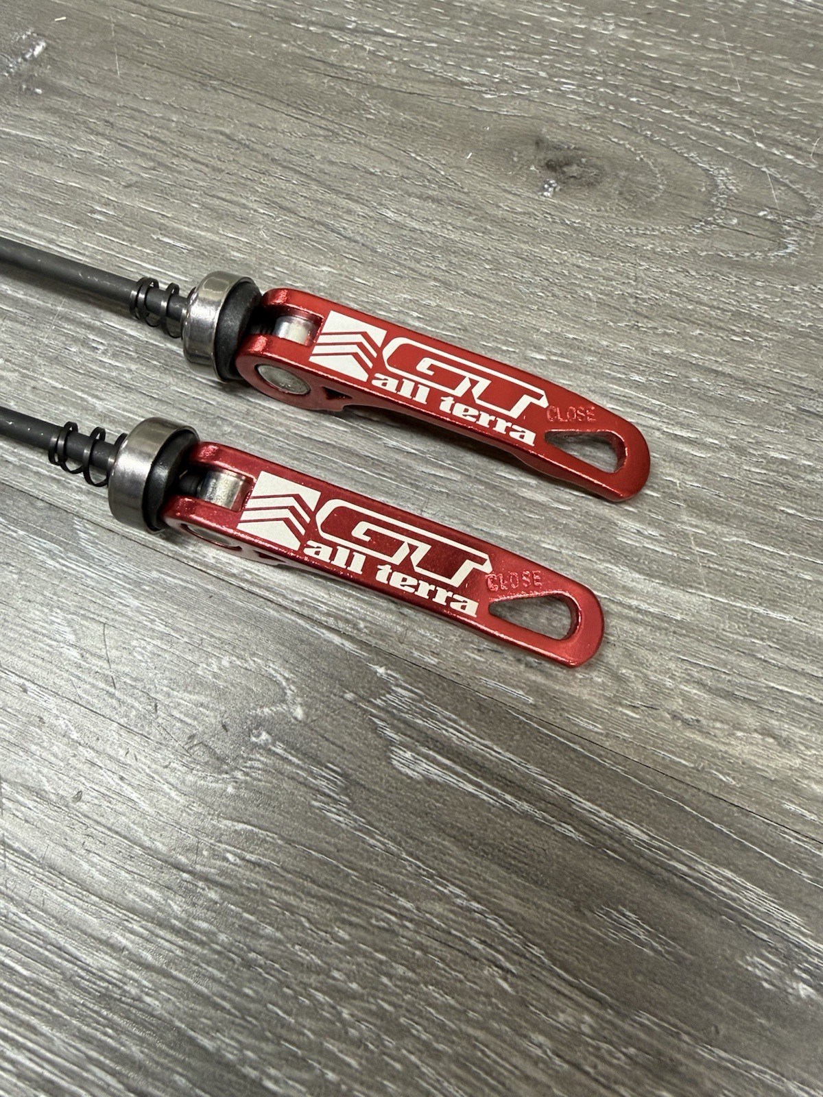 GT All Terra Repop Ano Red Bicycle Quick Release Skewer Set 100 130 / 135