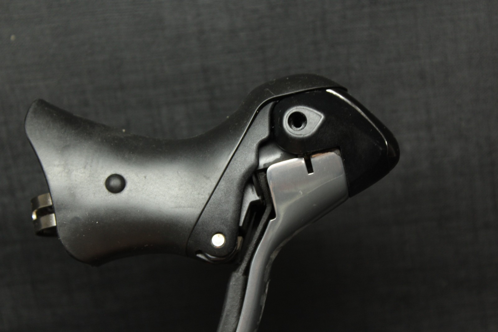 Vintage SHIMANO 105 ST-5600 , 2/3 x 10 speed Road bike Shifters, brake levers.