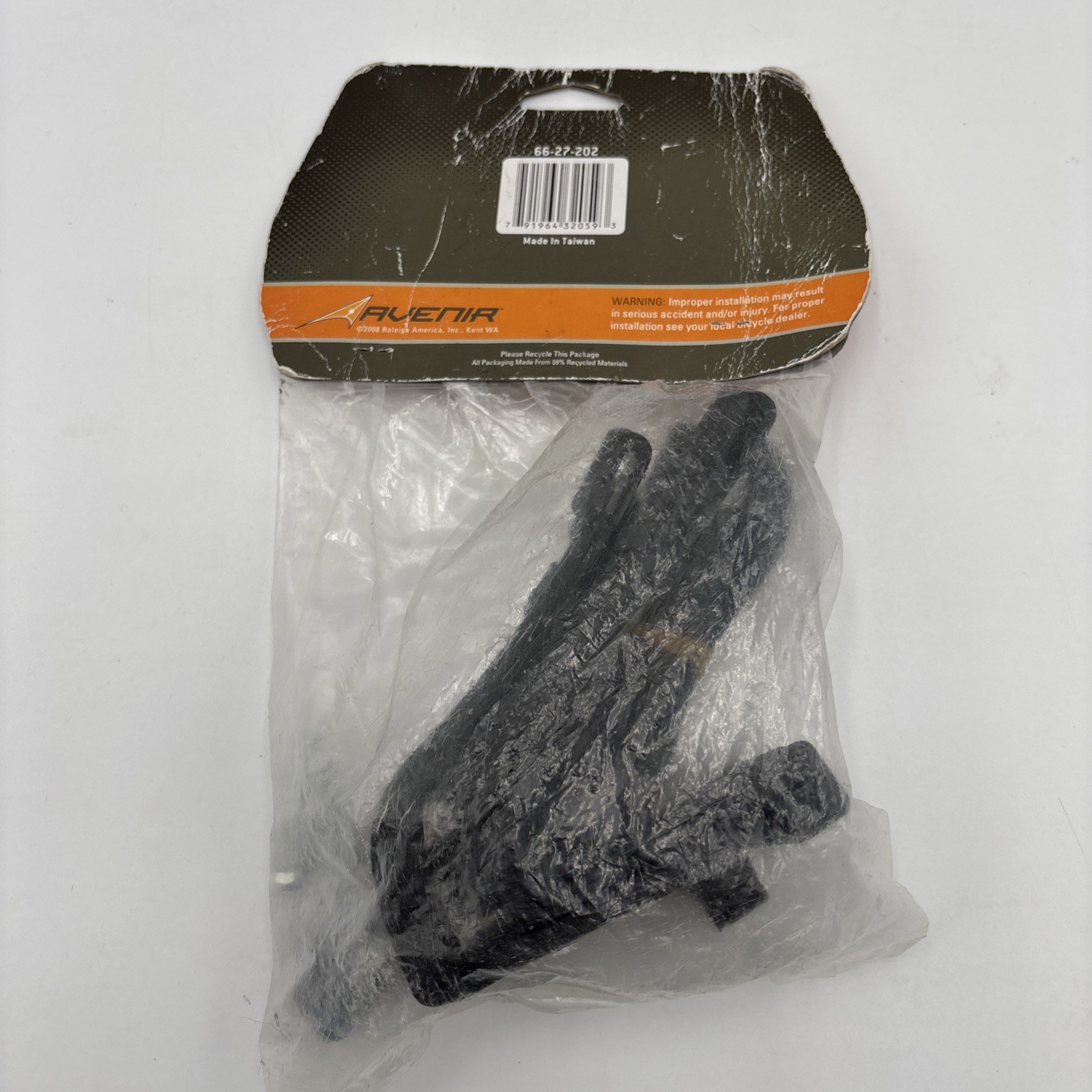 AVENIR L/XL Composite Bike Toe Clips, Nylon Straps, Steel Buckles