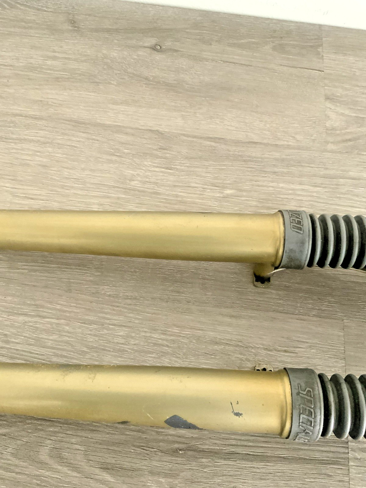 SPECIALIZED FSX MECHANICAL SUSPENSION FORK 1 1/8 THREADED 125 MM STEERER 26 INCH