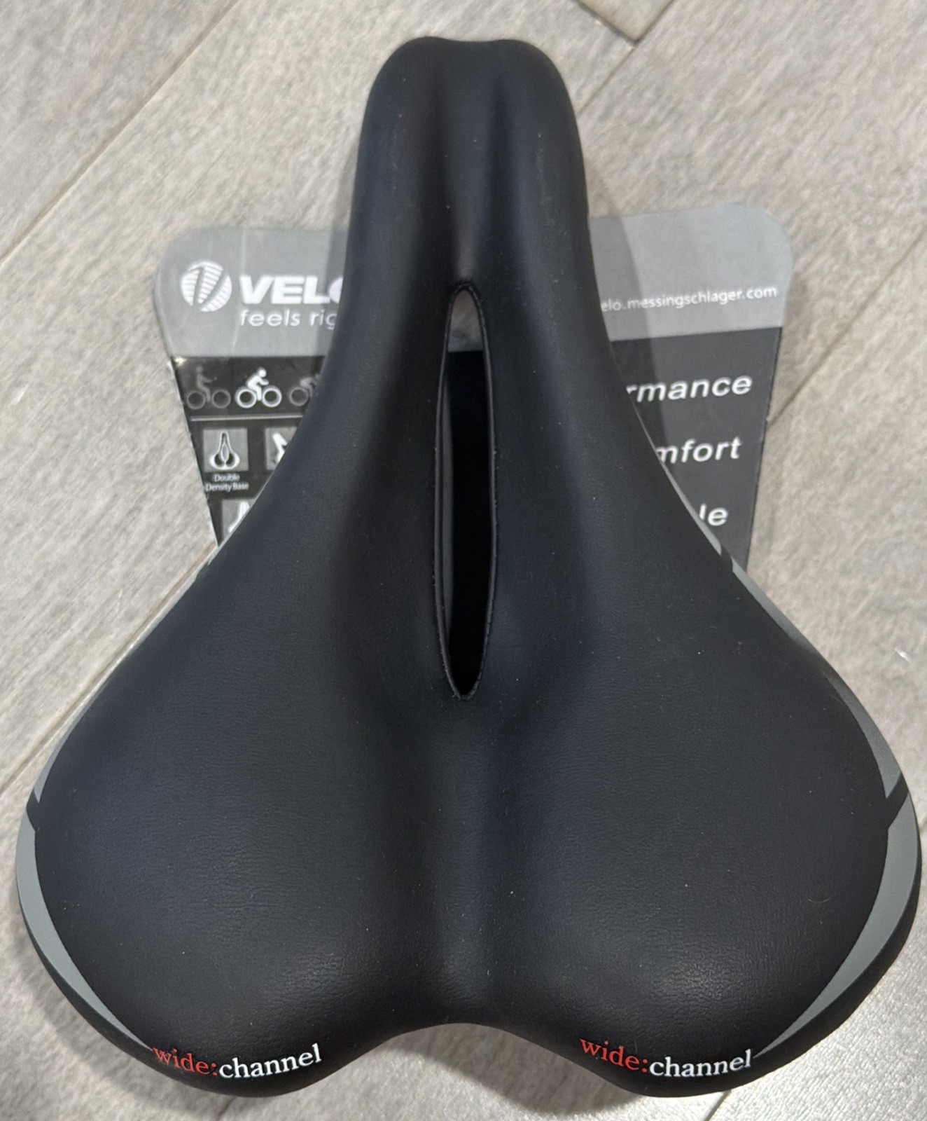 Velo WC Touring Saddle 250 x 168mm, 318g, Black Brand New!