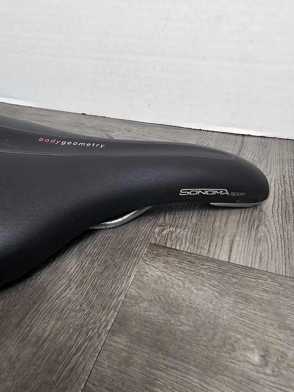 Specialized Sonoma Sport Body Geometry Women’s Bicycle Seat Saddle 160mm