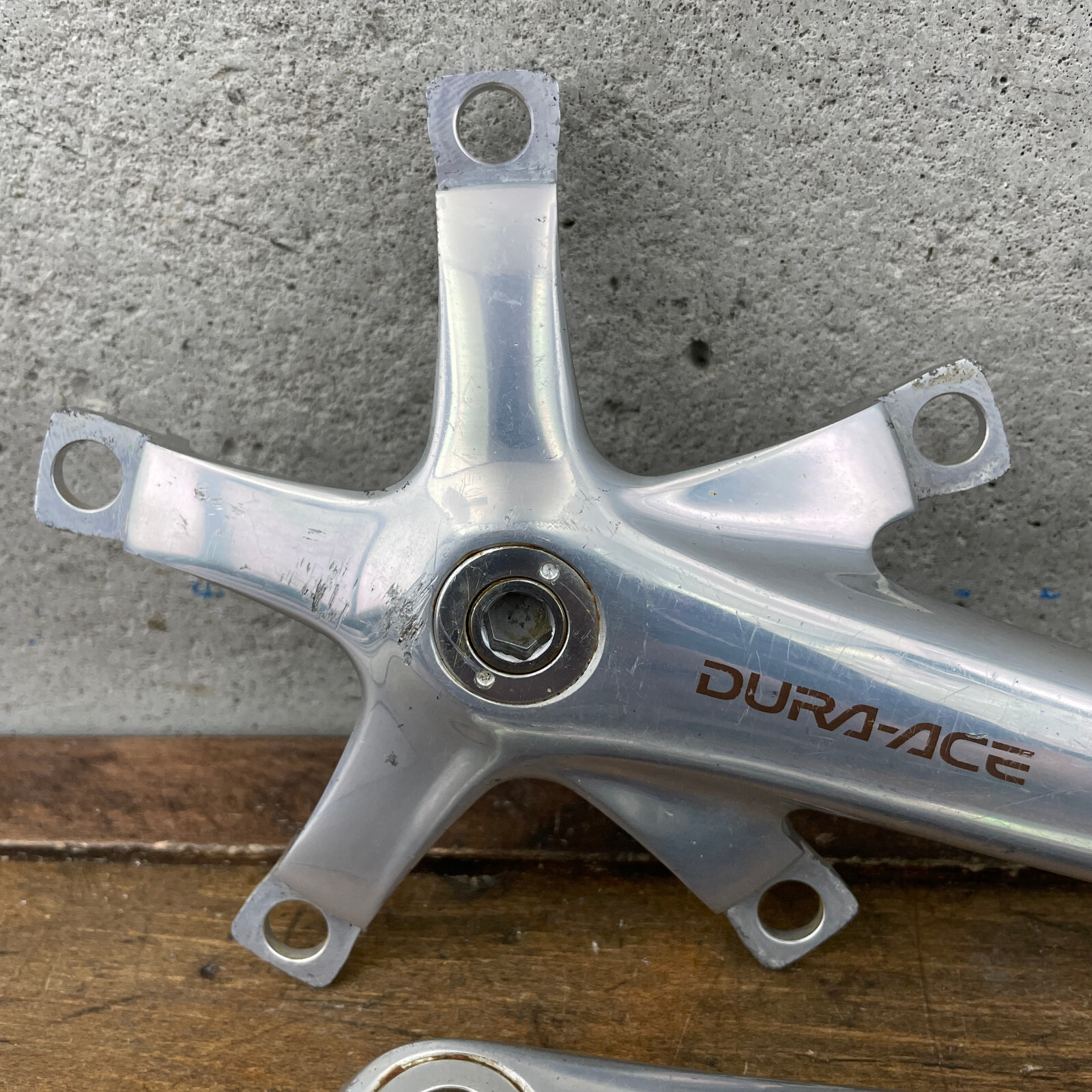Shimano Dura Ace FC-7701 Crank Set 172.5 mm Octalink Vintage FC-7700 130 mm A1