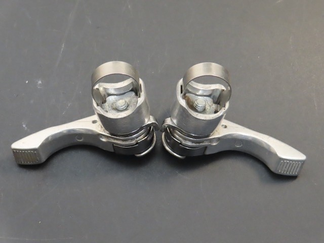 Vintage Suntour top bar retro friction thumb shifters Stumpjumper Japan 1980’s