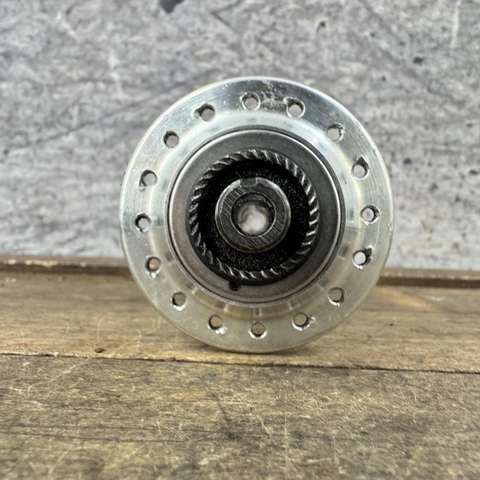 Vintage Campagnolo Rear Hub 32H 130 Mm QR Campy Freehub Silver Italy