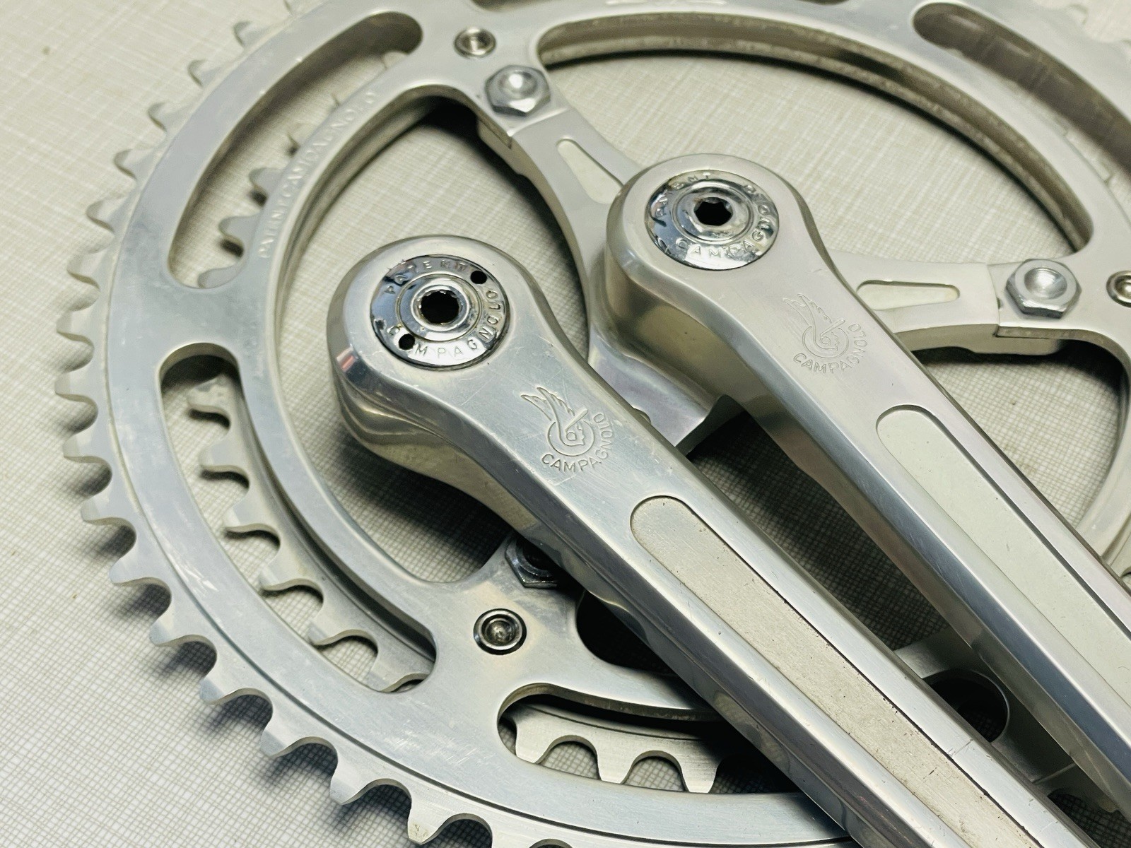 Vintage NOS Campagnolo Gruppo Sport 3-Bolt Racing Crankset 52-42 170mm