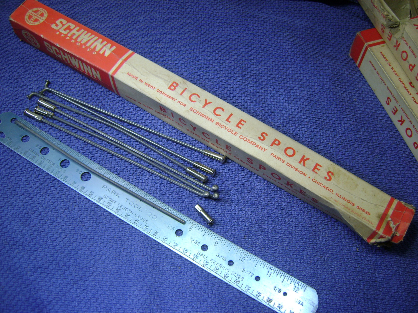 7 NOS 7-3/4″ Schwinn Union .120 galvanized cycle truck spokes 11ga with nipples