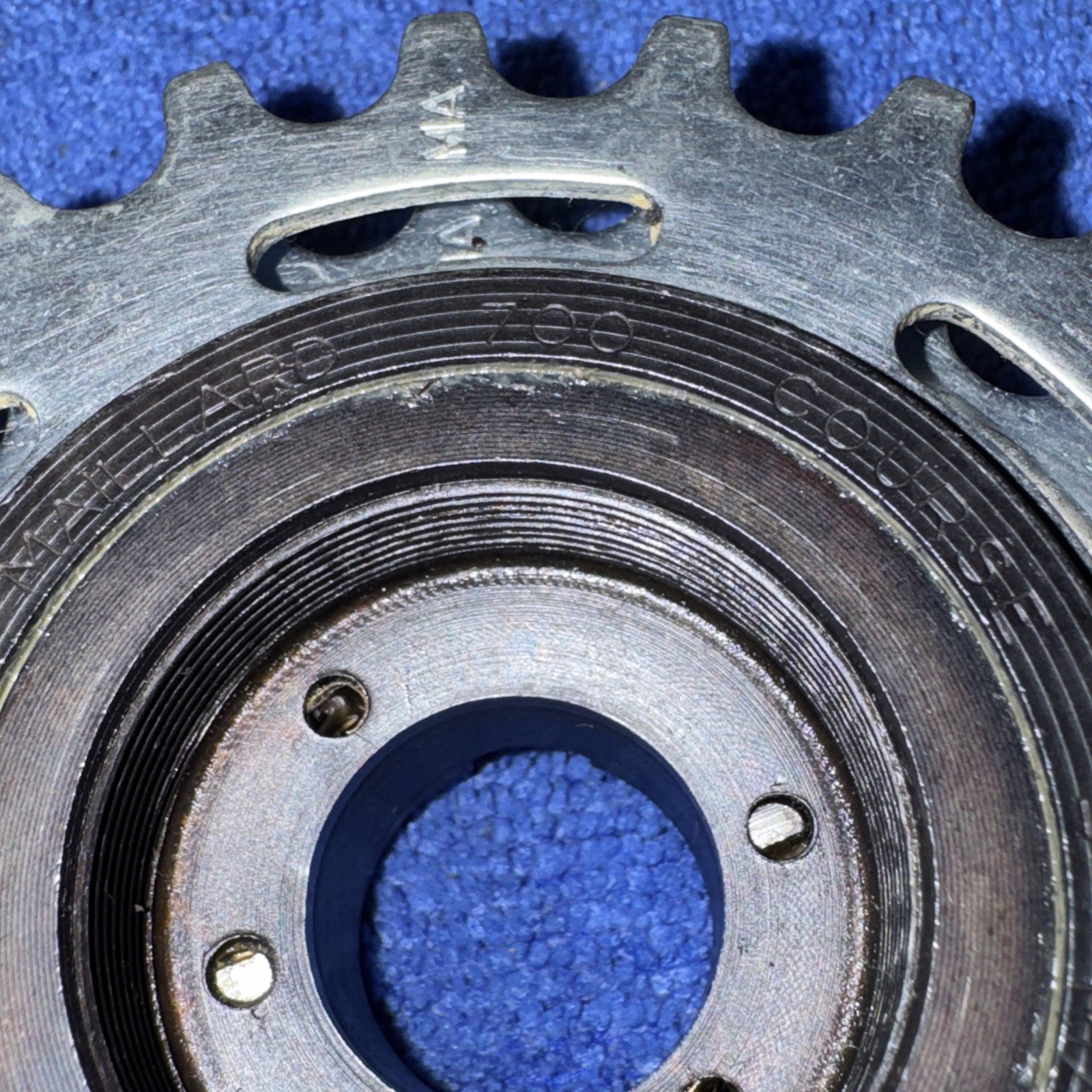 VINTAGE MAILLARD 700 SUPER COURSE FREEWHEEL 13-21 1.37 X 24 TPI USED EXCL FRANCE