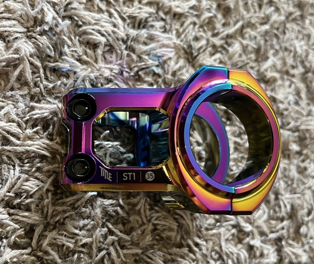 Title MTB ST1 Stem – Oil Slick – 35mm (new without tags or packaging)