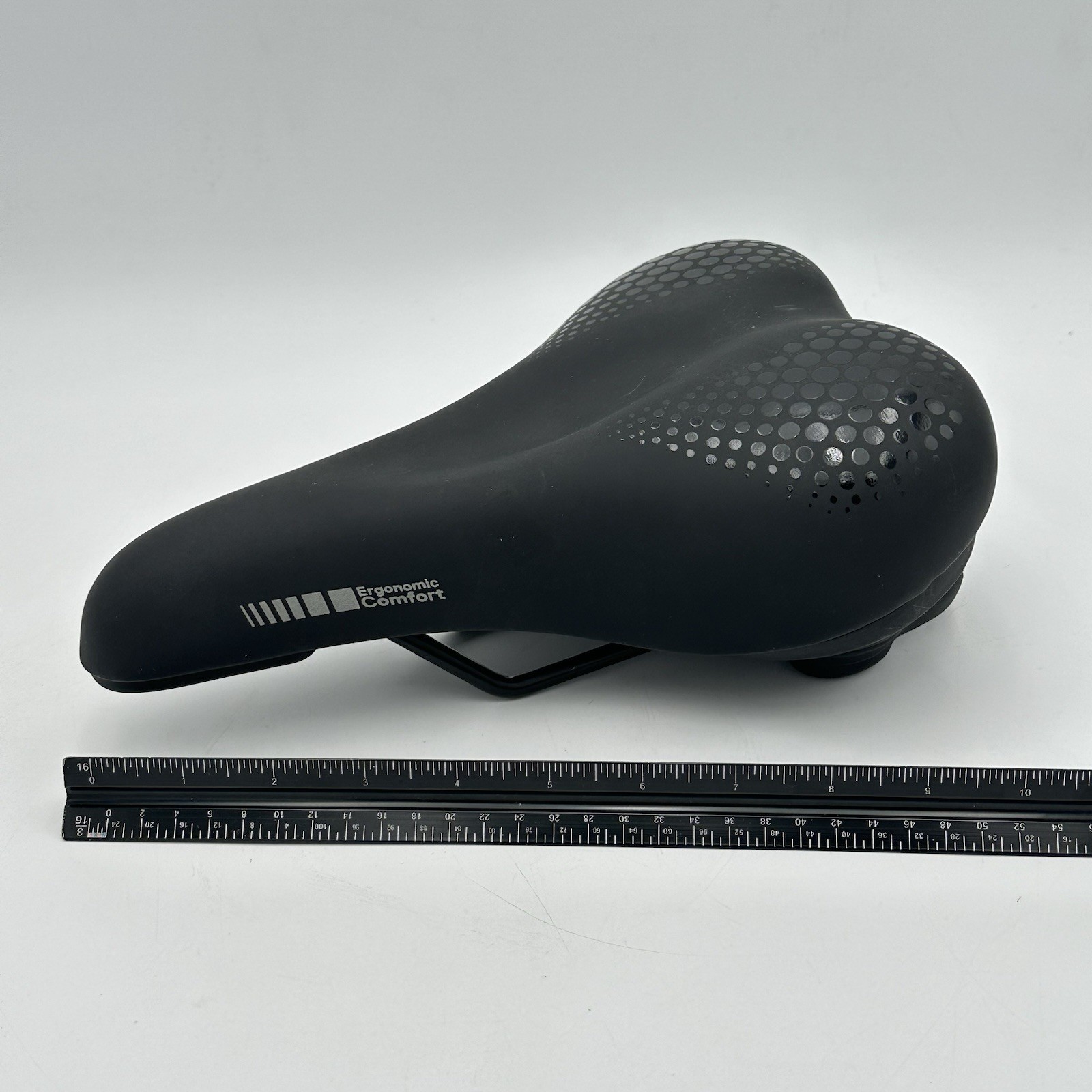Delta Comfort Memory Foam Saddle – Shock-Absorbing, Steel Rails, Black