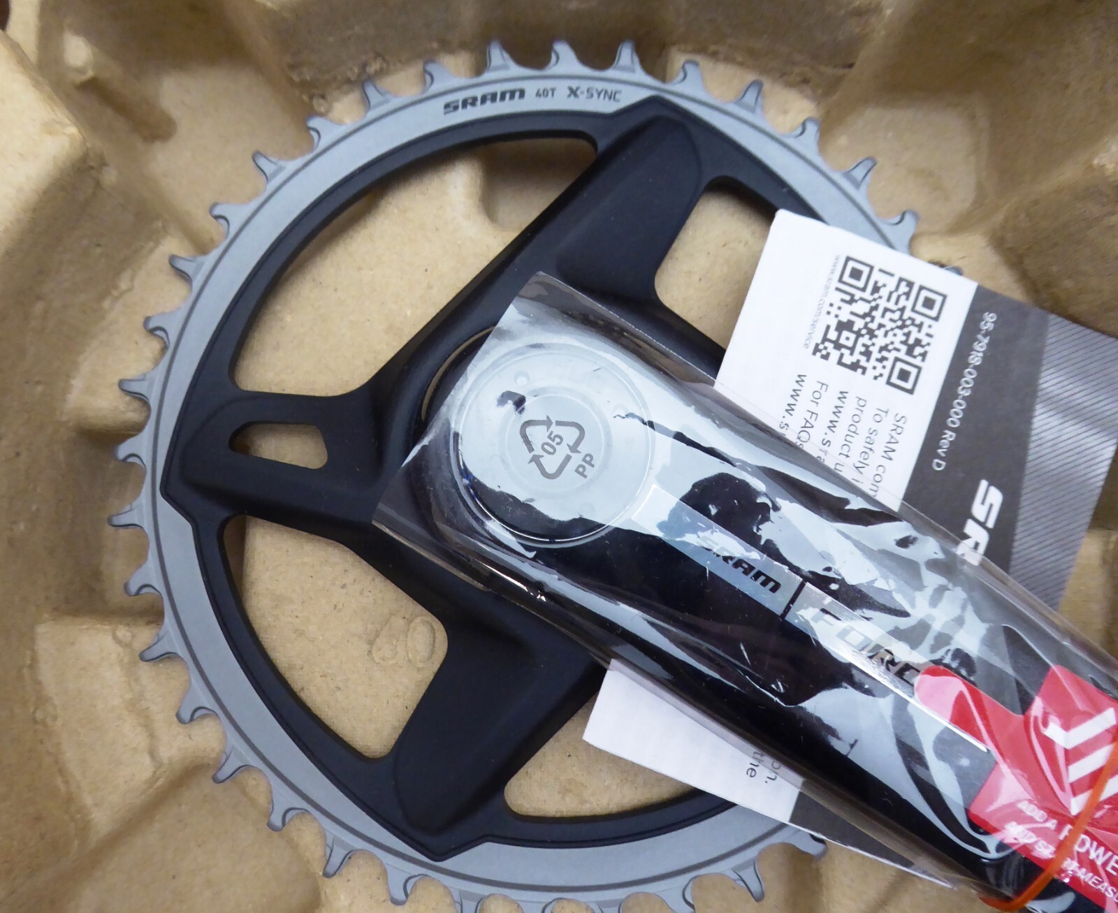 SRAM Force 1 Crankset – 170mm, 12-Speed, 40t, Direct Mount, DUB Spindle