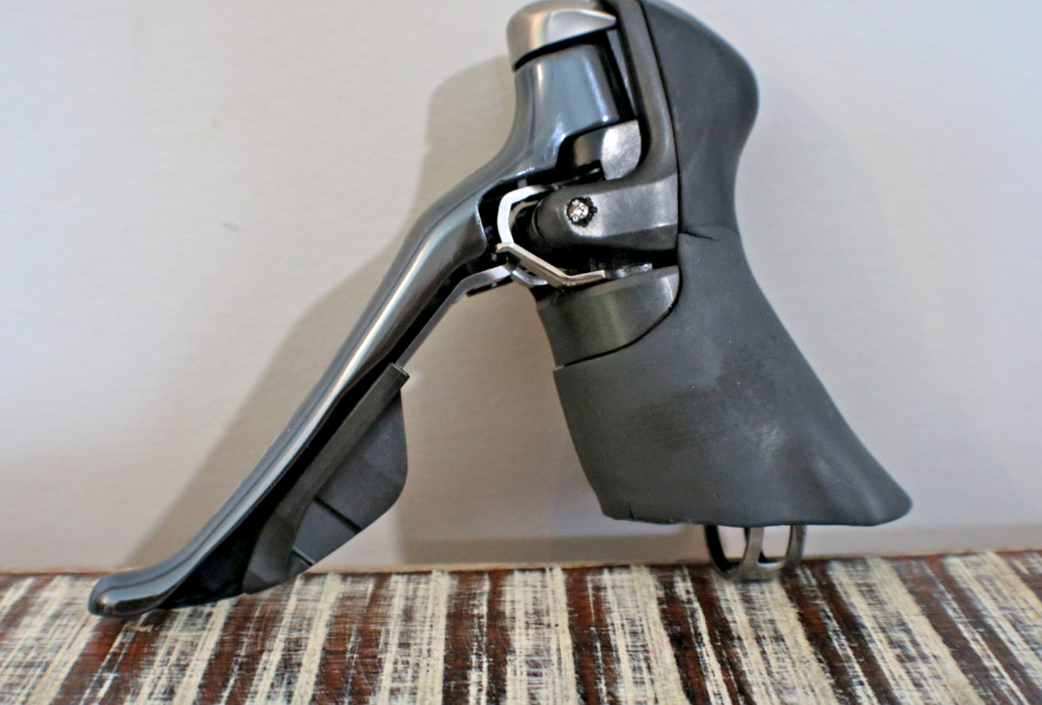 Shimano Dura-Ace ST-9001-R Right/Rear Rim Brake 11 Speed Shifter -Titanium Clamp
