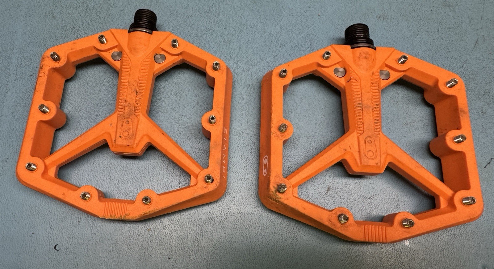 Crankbrothers stamp 1 gen 2 Large Mtb pedals Orange