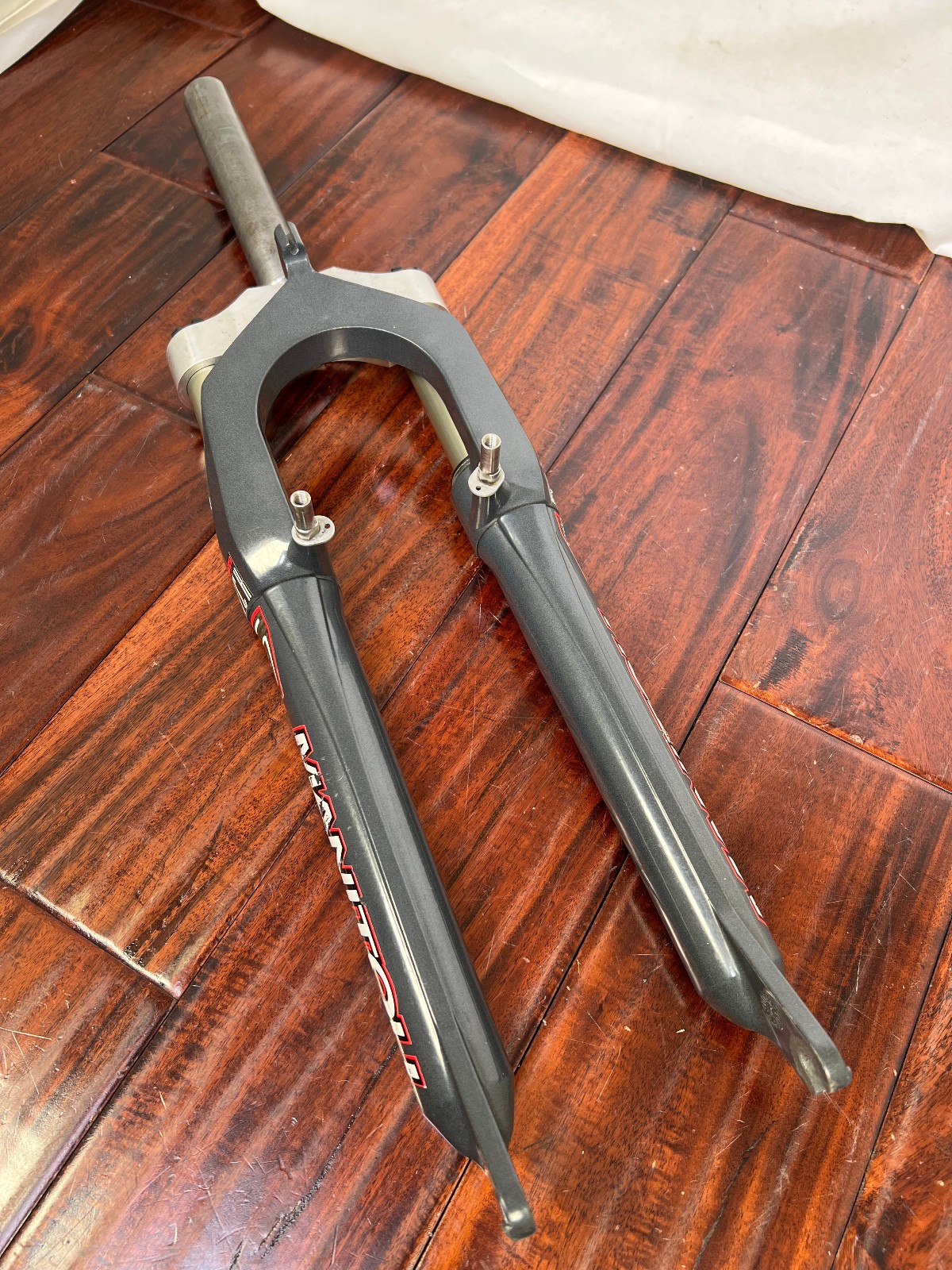Vintage Manitou Mach 5 Pro XC Suspension Fork 1-1/8 V-Brake 26in Retro MTB