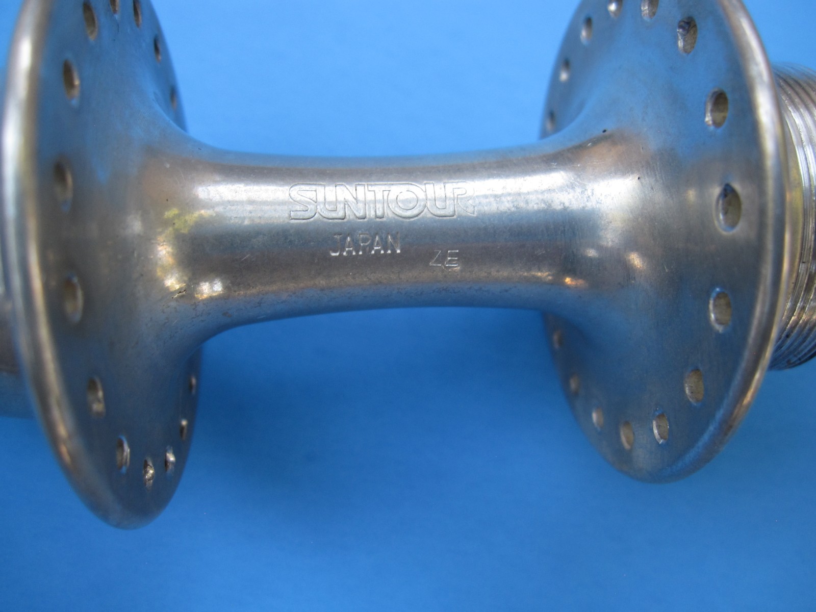 vintage Suntour Sealed Bearing hubs, 36-hole, nutted, 100/130mm spacing, 1980s