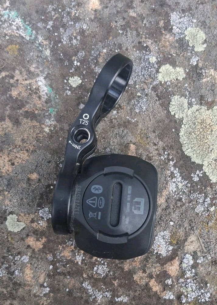 SRAM AXS POD Electronic Controller – Right Mount Discrete Clamp 2-Button D1