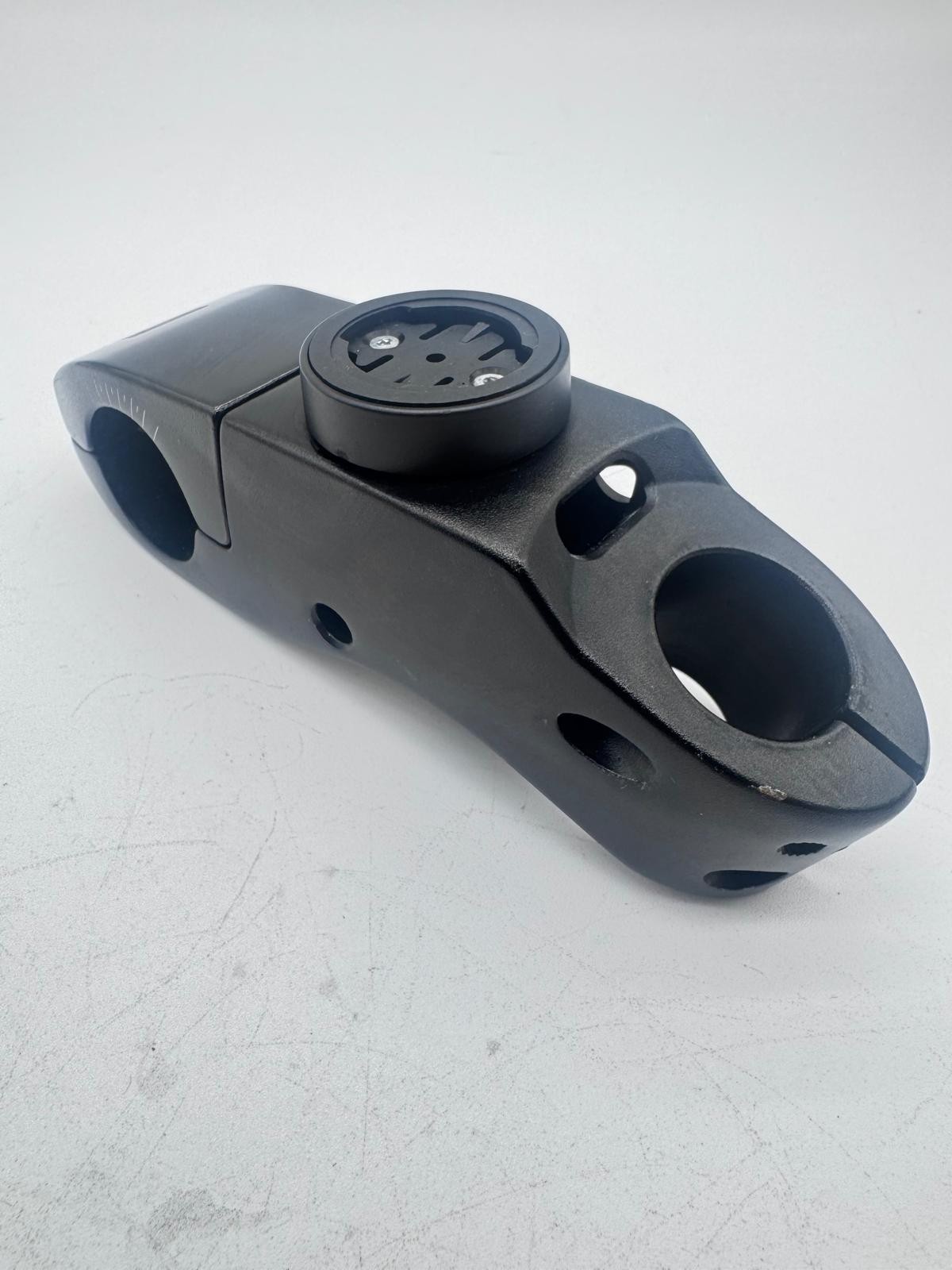 Profile Designs aero TT stem with garmin mount 31.8 100mm