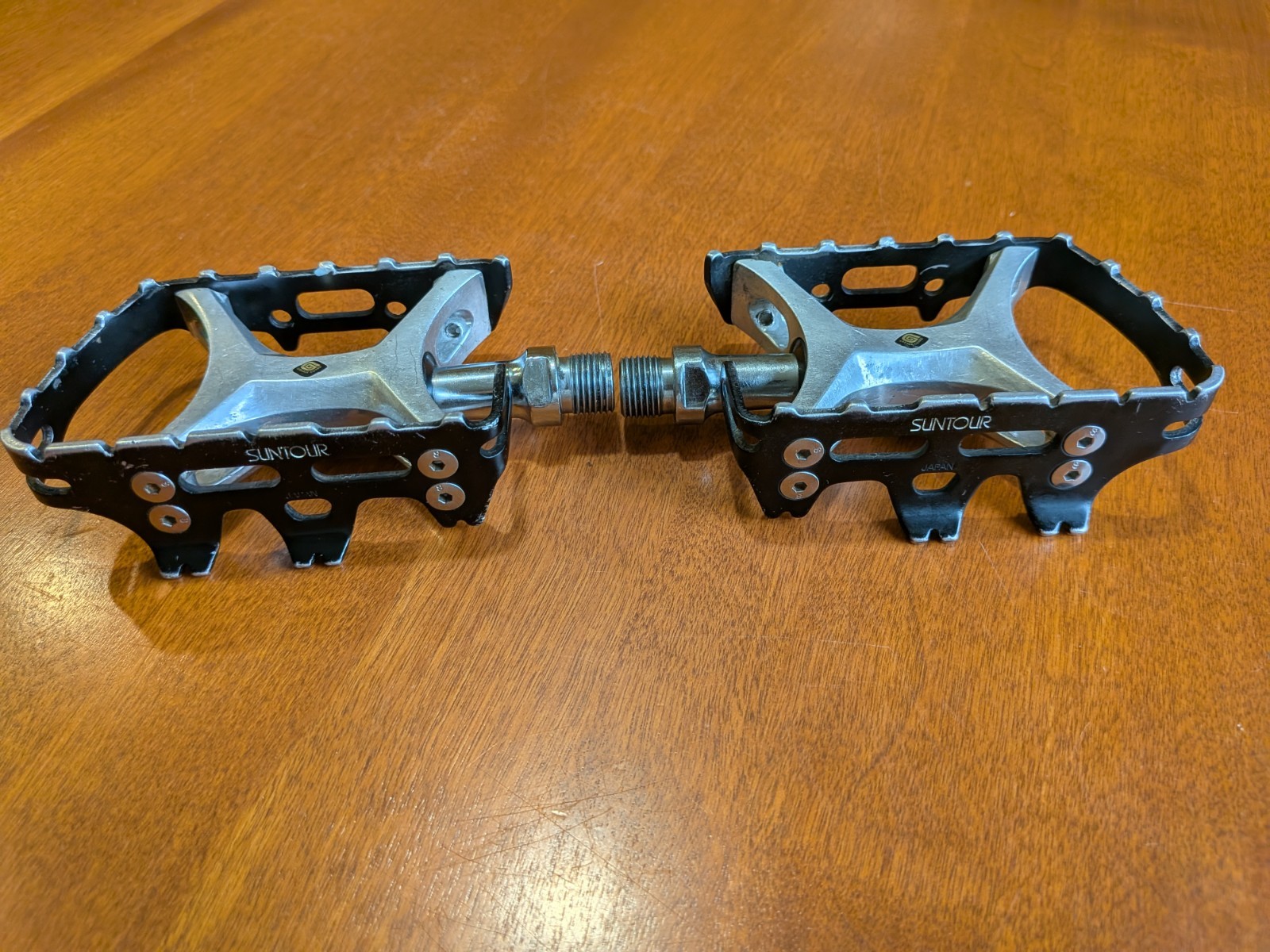Suntour XC Pro WTB Grease Guard Pedals Vintage 1991