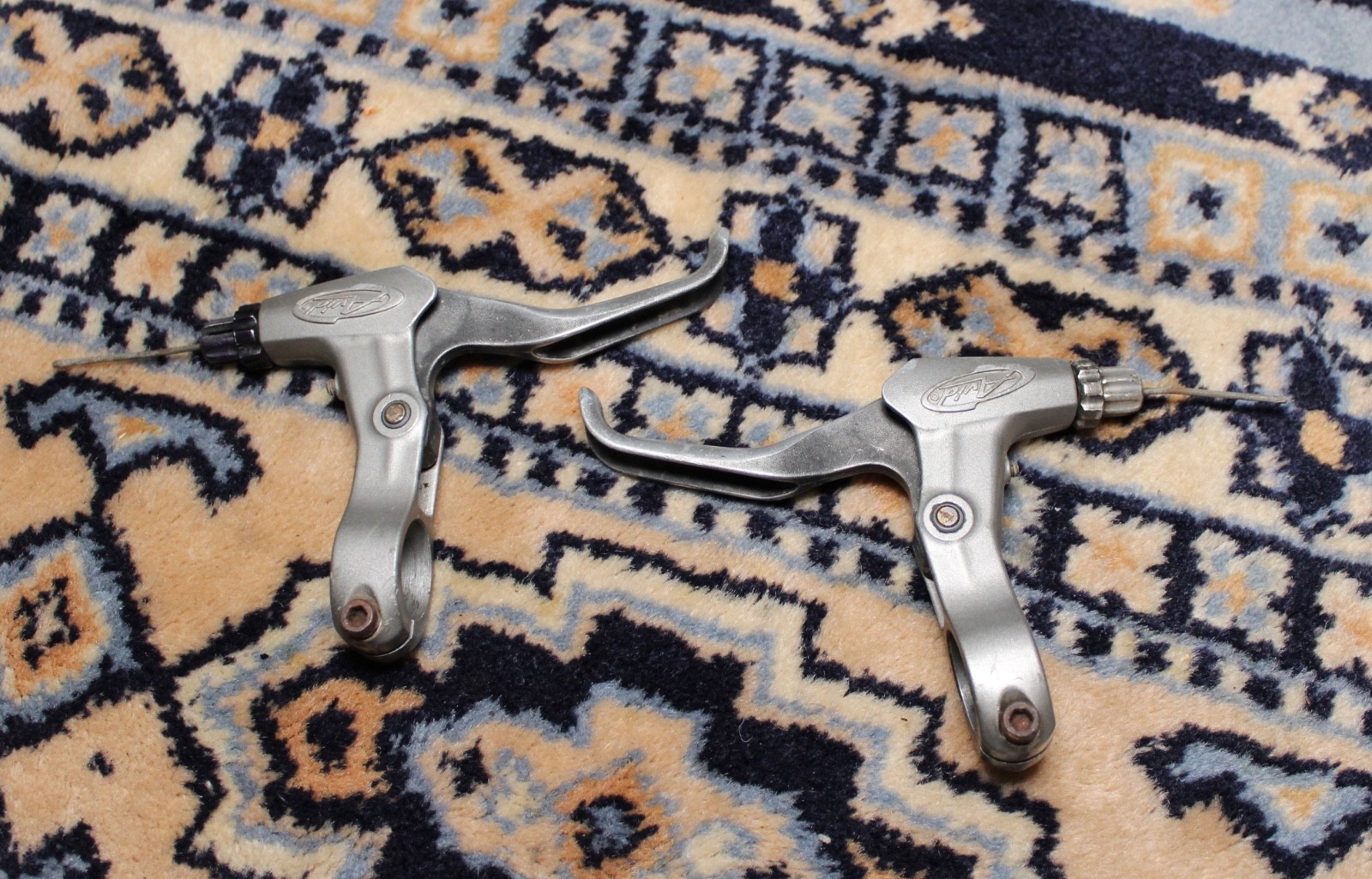 Avid MTB Mountain Bike Brake Levers – 3 finger – BB5