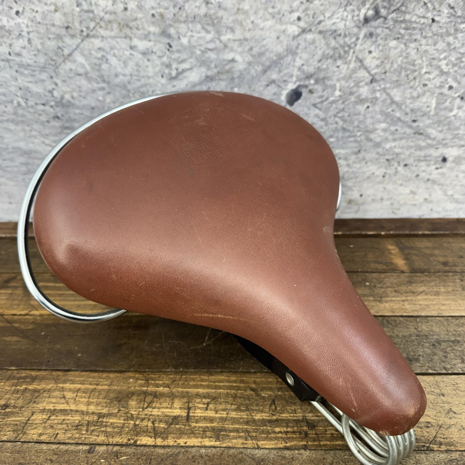 Vintage Persons Bicycle Saddle Seat Brown Genuine Leather 90s 99 Cruiser Spring