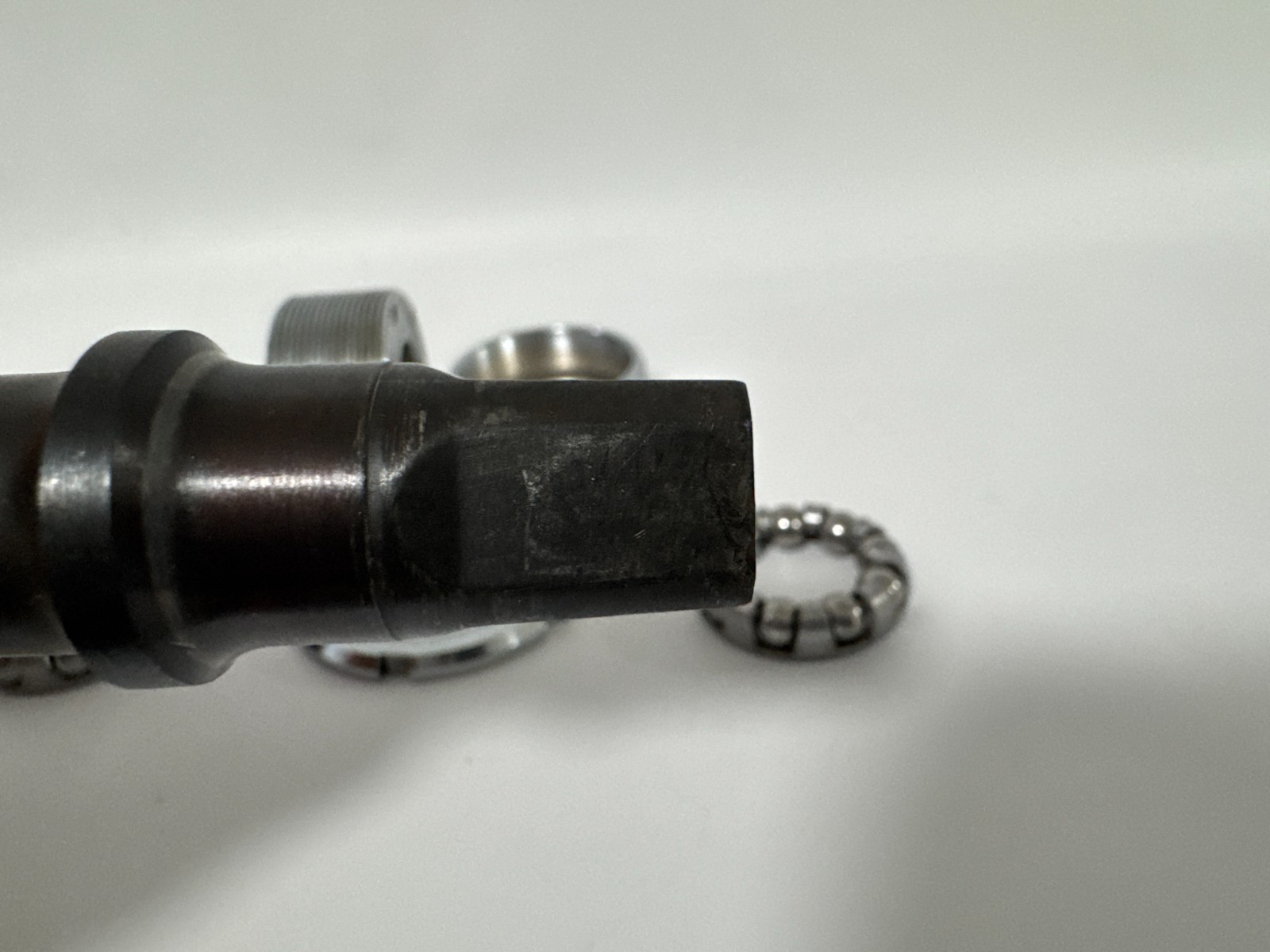 Shimano 600 EX Arabesque BB-6200 Bottom Bracket English 68-116