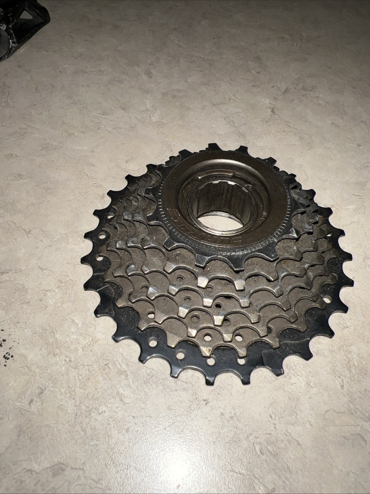 Sunrace MF-M05 Multi-Speed 7-Speed Freewheel 14-28T Black.