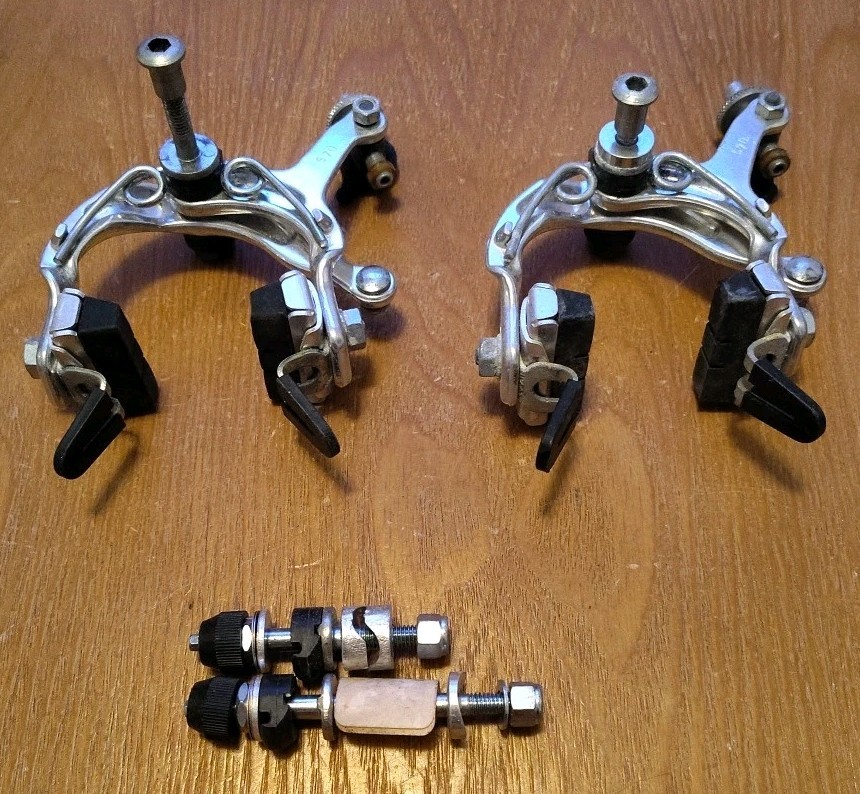 [1.011] NOS WEINMANN 570 ALPHA LT SEMI AUTO SIDE PULL BRAKE SET 50 MM CENTER