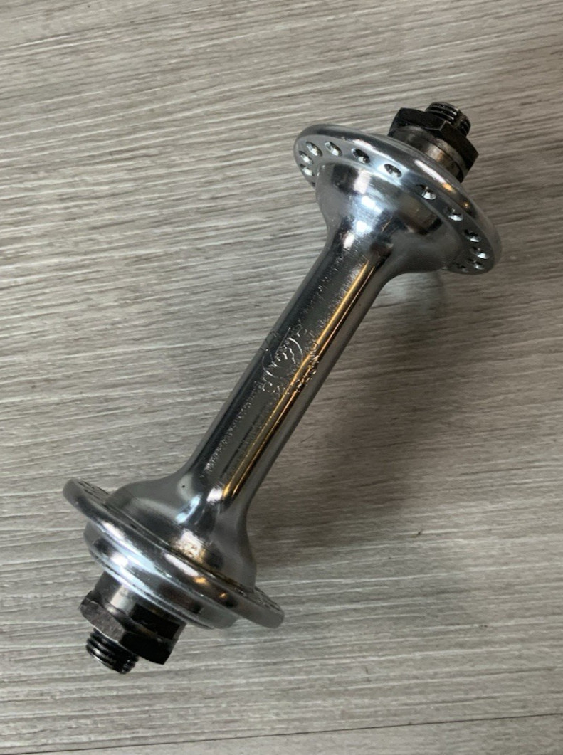 CAMPAGNOLO GRAN SPORT FRONT HUB 36 HOLE 100 MM SPACING STEEL